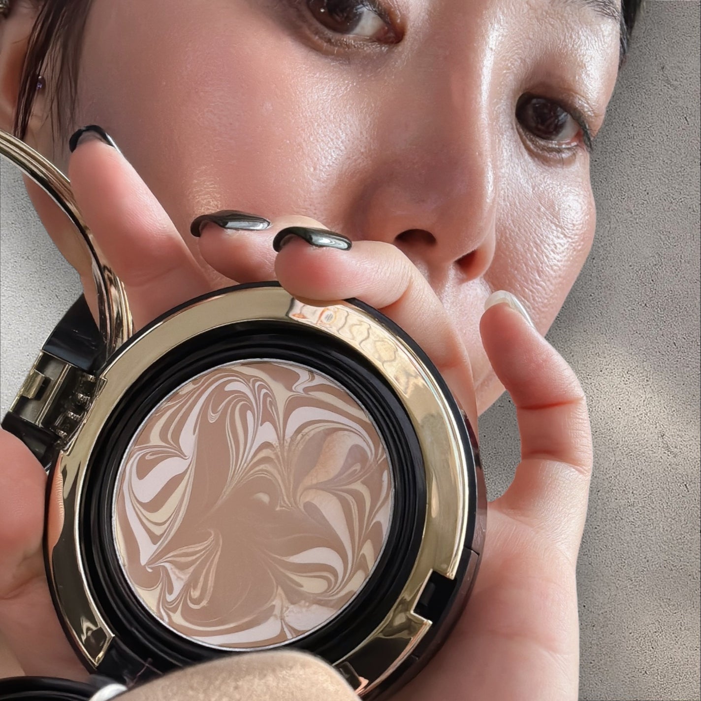 SIGNATURE ESSENCE COVER PACT /AGE20’s/クリーム・エマルジョンファンデーションを使ったクチコミ(6枚目)