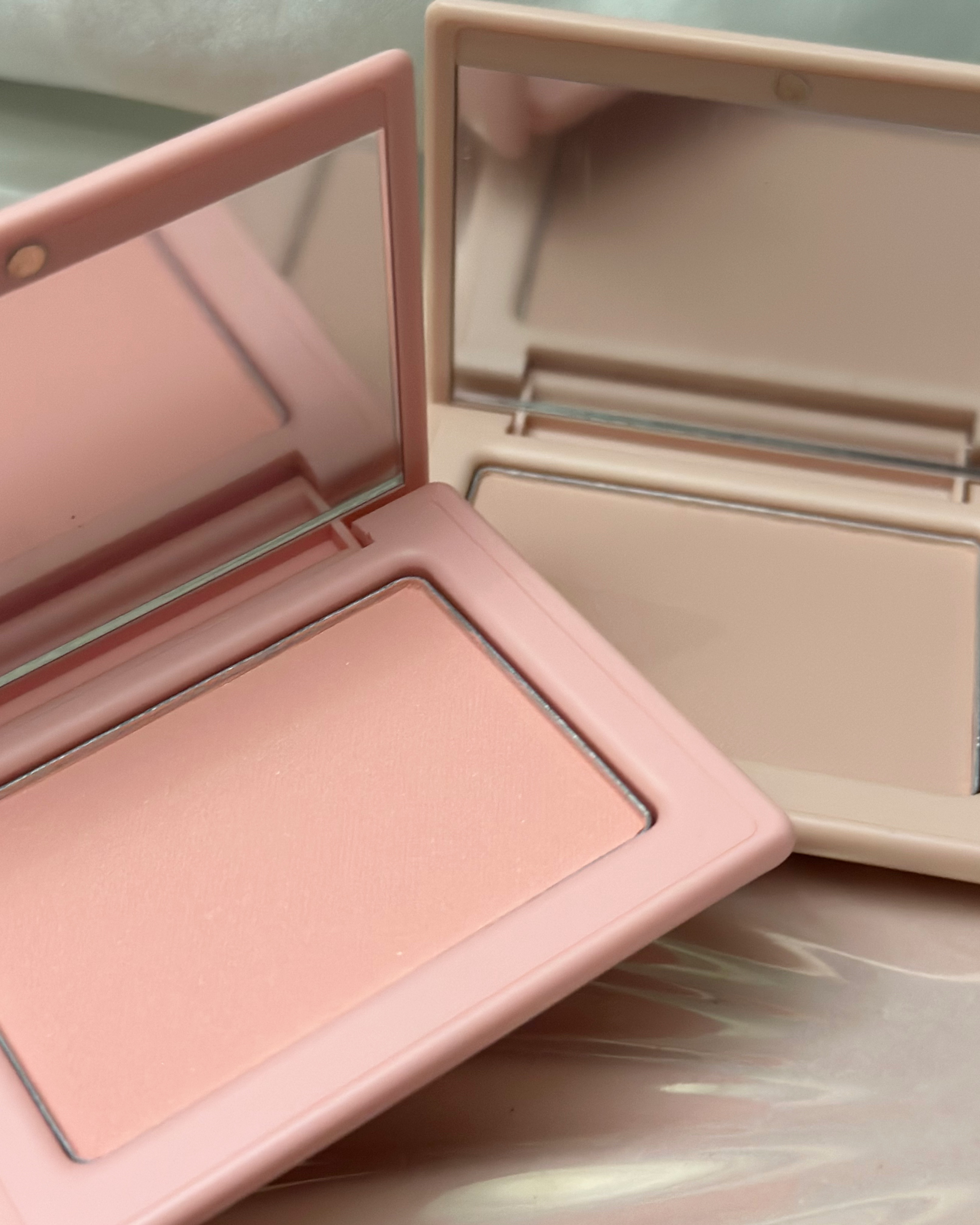 チークステイン ブラッシャー/VDL/パウダーチークを使ったクチコミ（2枚目）