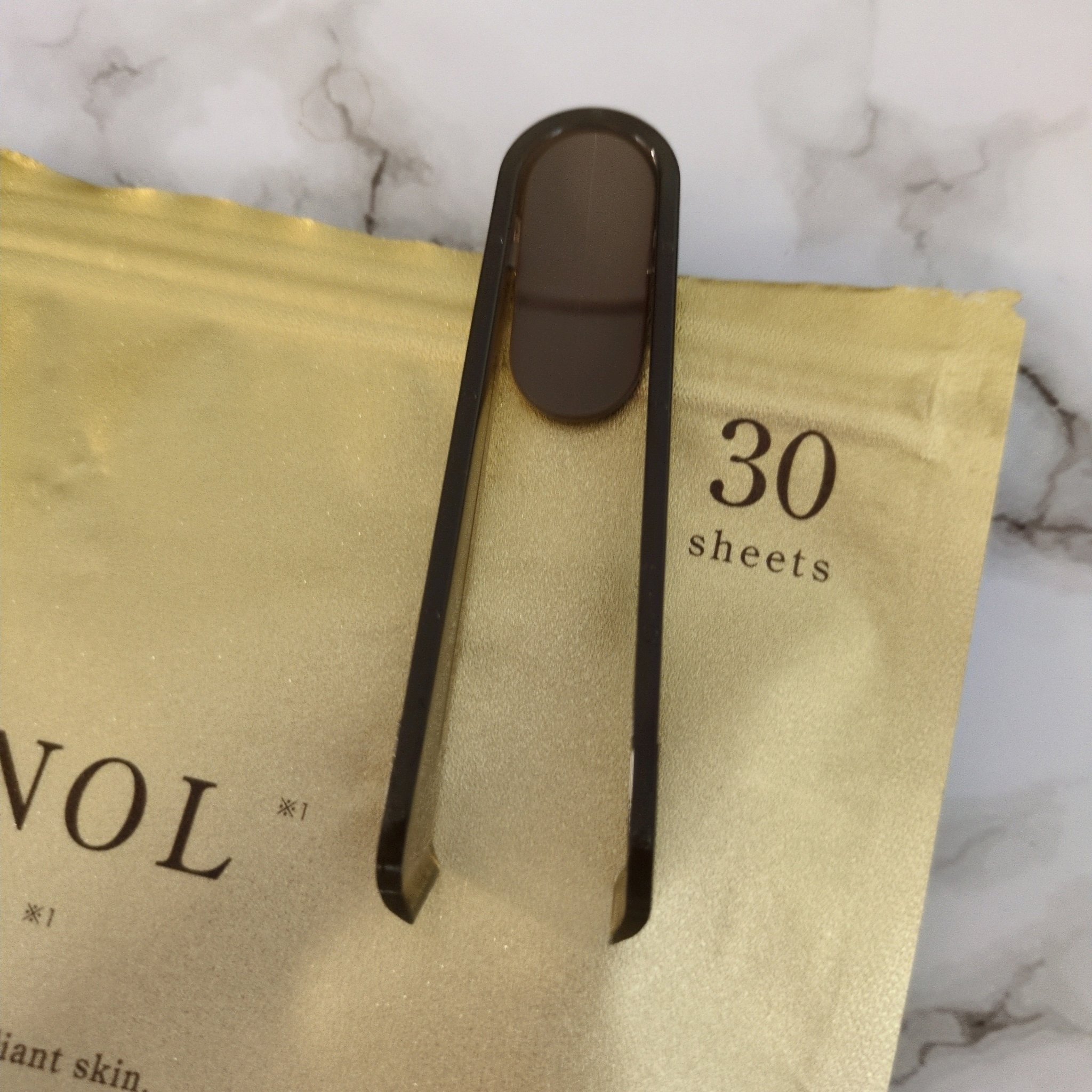 フェイスマスク用トング チャック袋スライダー付き/DAISO/その他化粧小物を使ったクチコミ（3枚目）