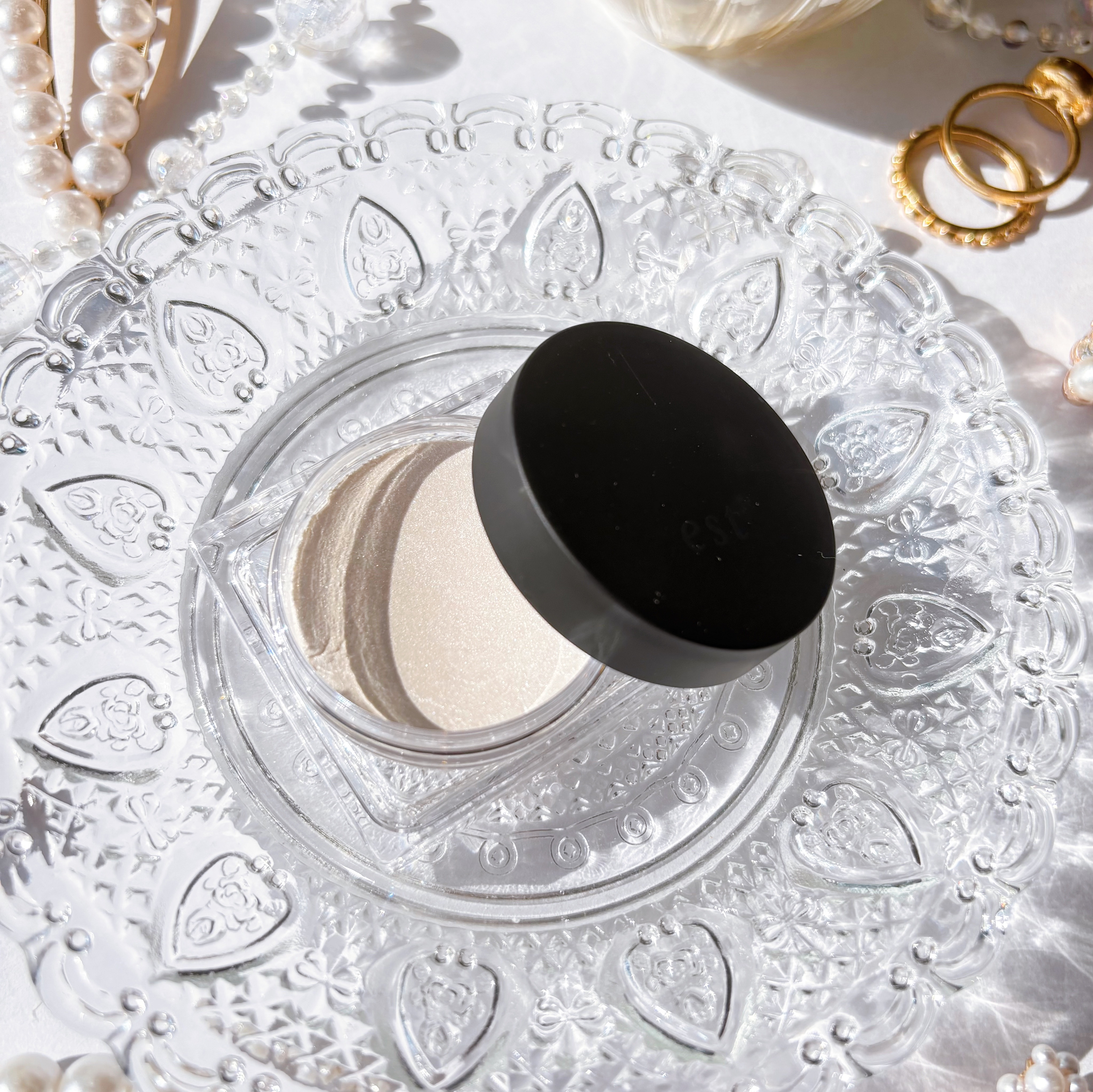 エスト　トランスフィア　リフトアップ　ハイライター/est/クリームハイライトを使ったクチコミ（2枚目）