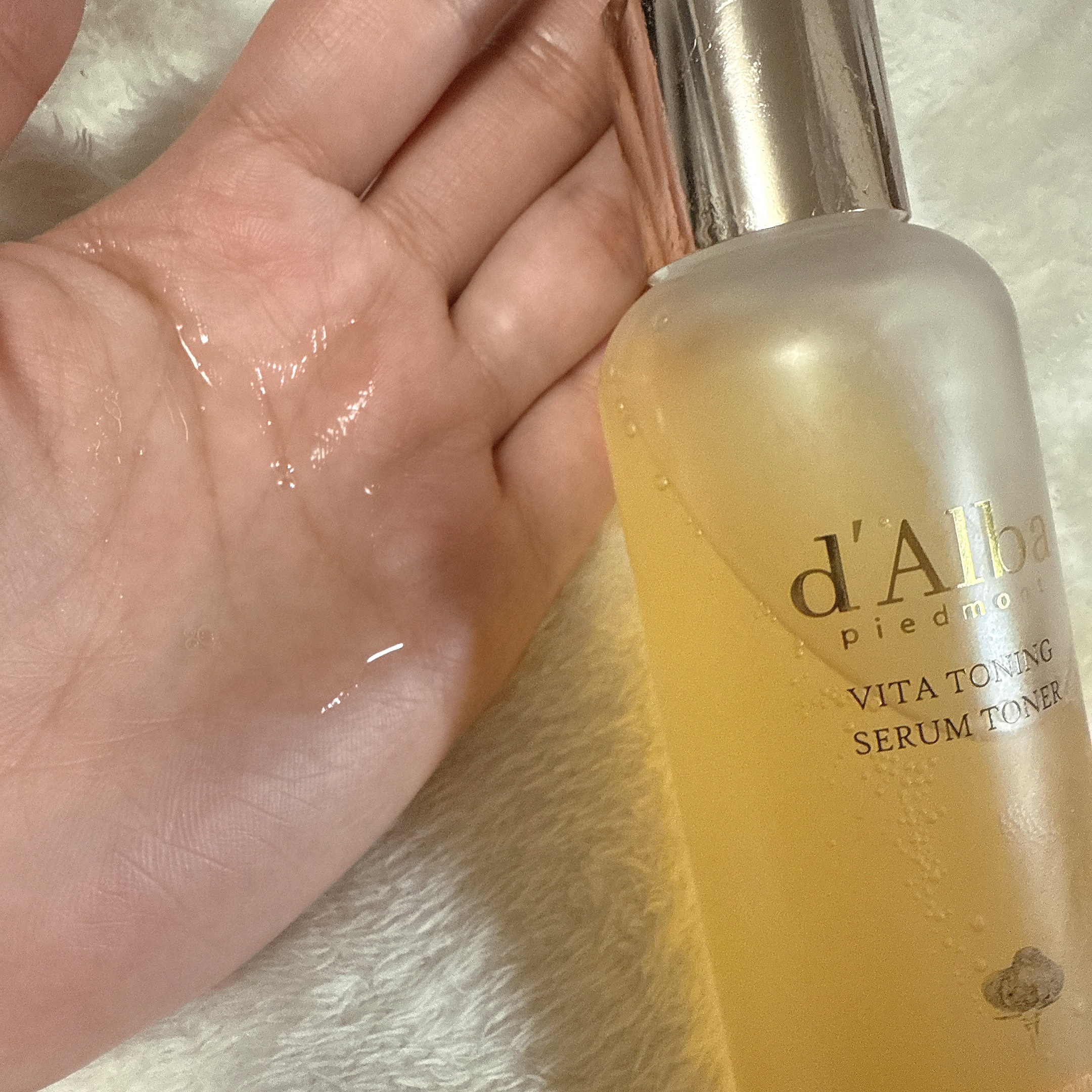 ビタトーニングカプセルセラム/ダルバ/美容液を使ったクチコミ（1枚目）