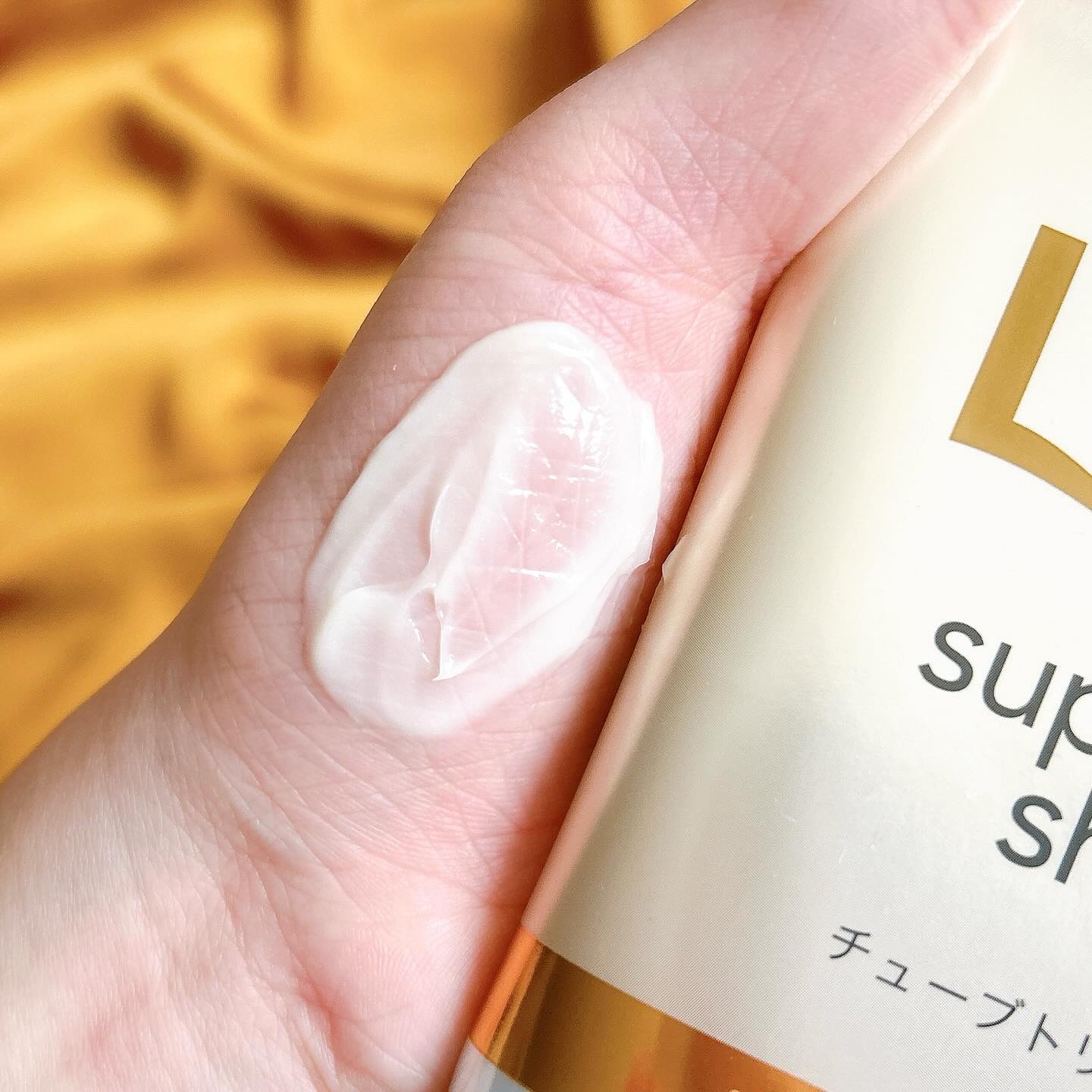 LUX ラックス　スーパーリッチシャイン ダメージリペア　補修チューブトリートメントのクチコミ「ラックス 
スーパーリッチシャイン　ダメージリペア　
補修チューブトリートメント

「ラックス.....」（3枚目）