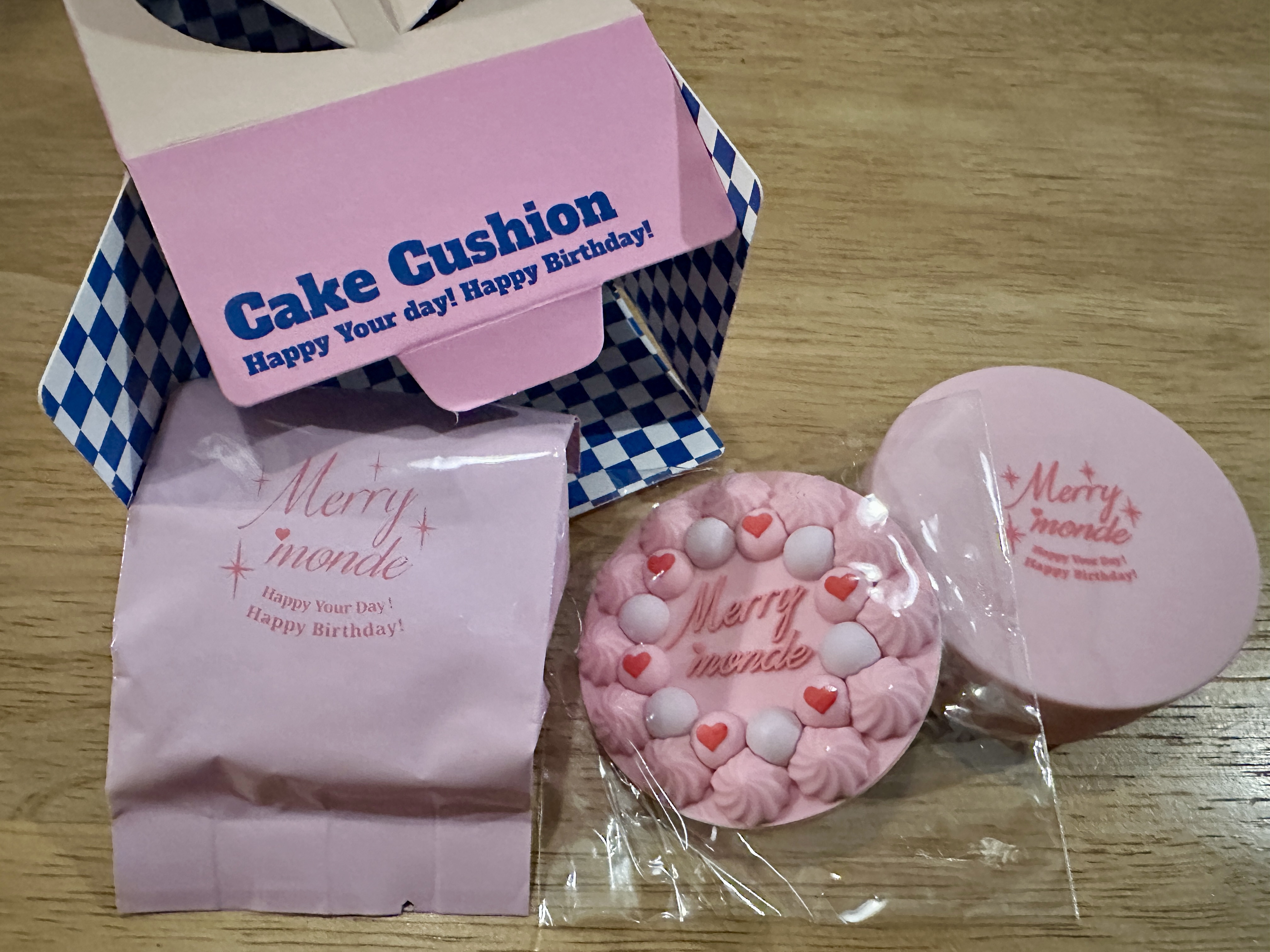 ハッピーユアデイクッション 03 サンド/Merrymonde/クッションファンデーションを使ったクチコミ（2枚目）