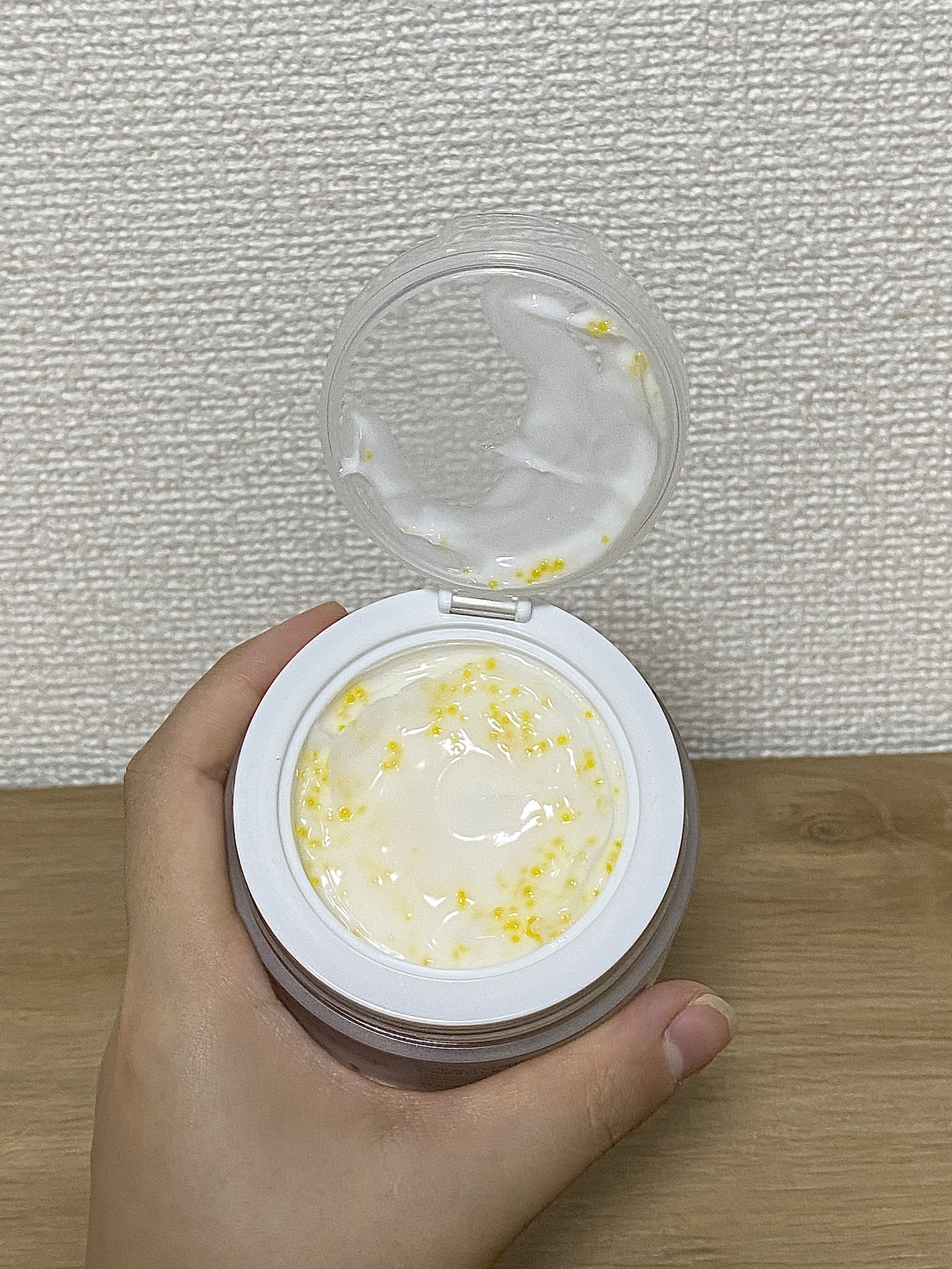 ビタトーニングカプセルクリーム/ダルバ/フェイスクリームを使ったクチコミ（3枚目）