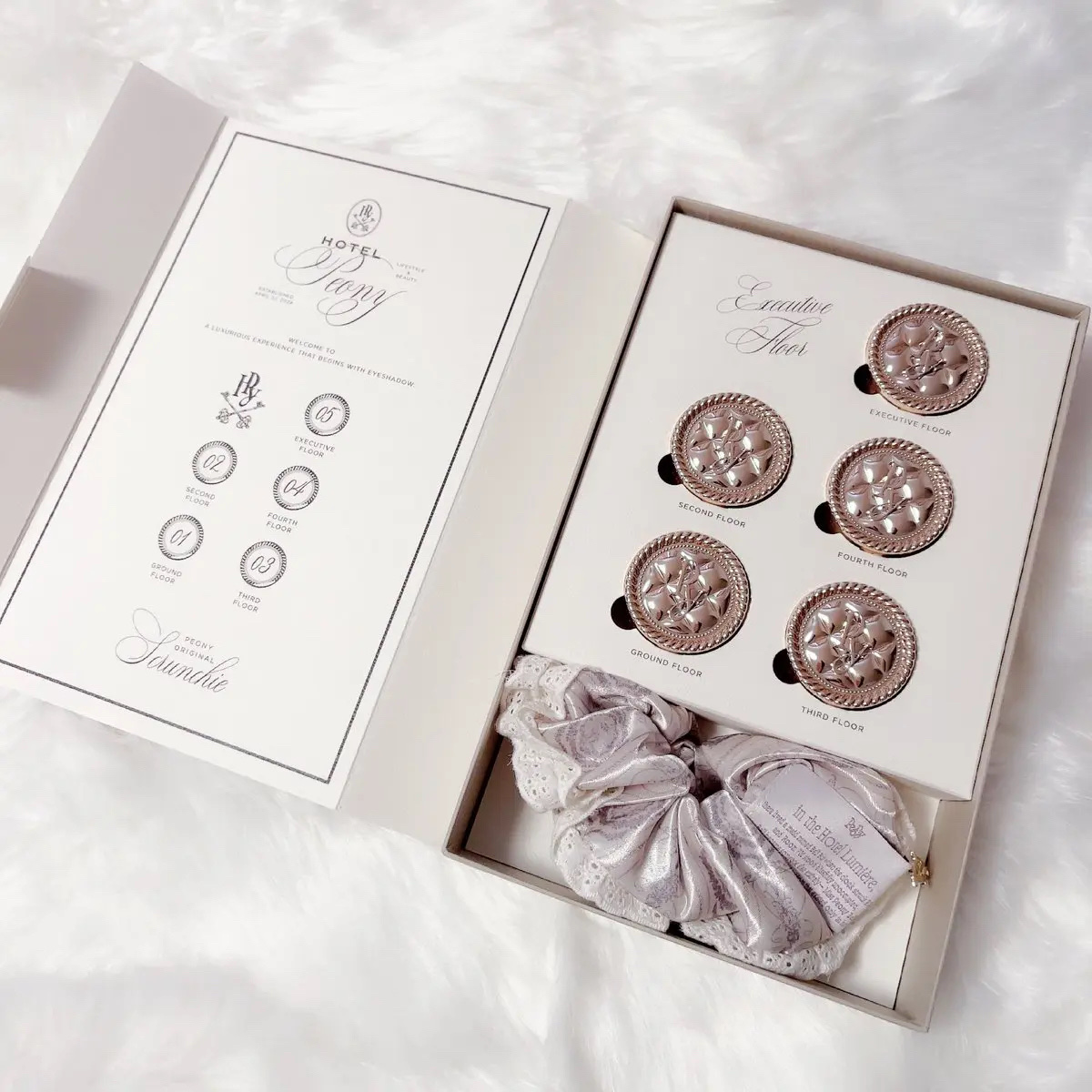 「Afternoon Tone」（#01~#05）SET/Peony/メイクアップキットを使ったクチコミ（2枚目）