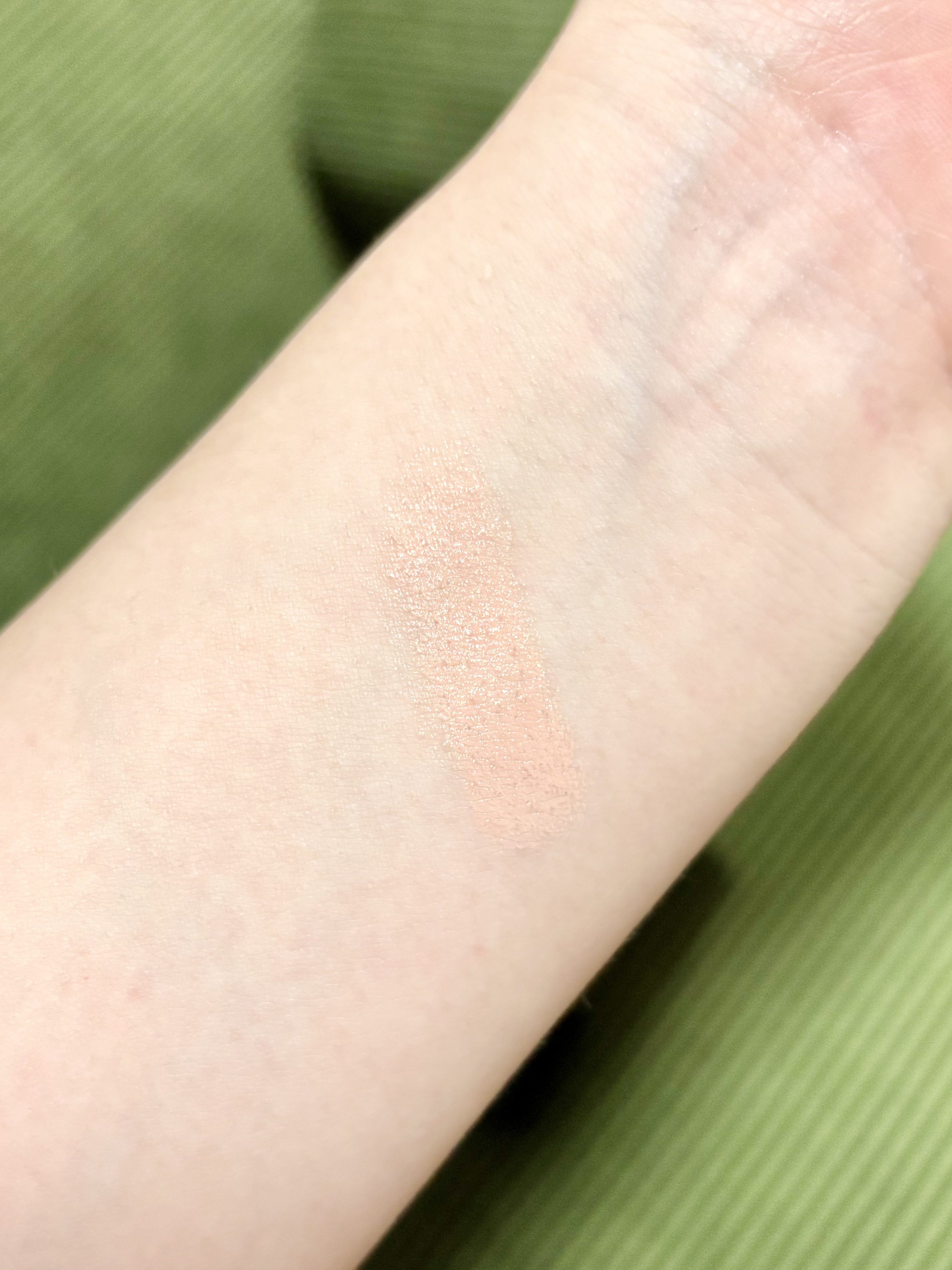 カラーリッシュ ルルージュ/ロレアル パリ/口紅を使ったクチコミ（2枚目）