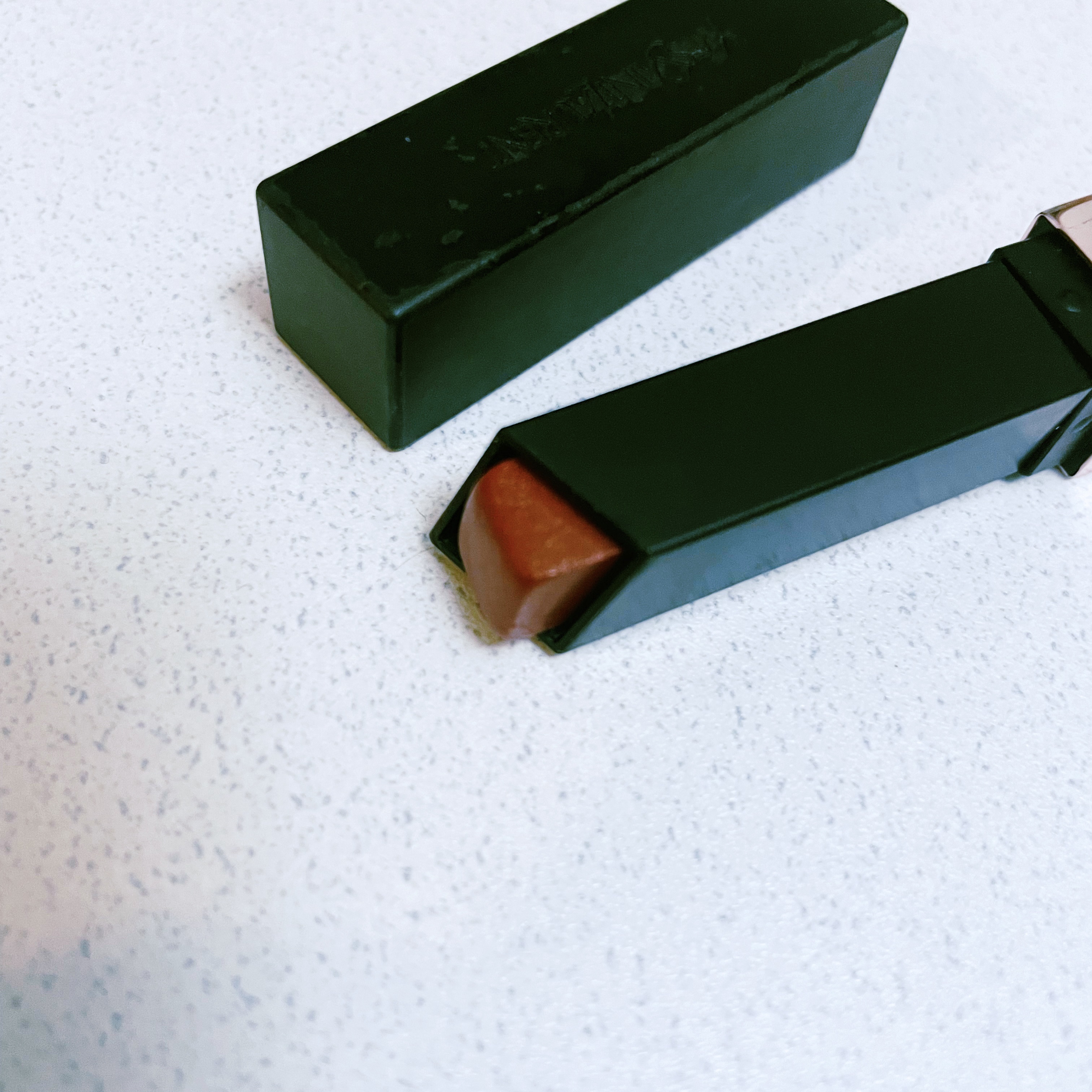 ルージュ ピュールクチュール ザ スリム/YVES SAINT LAURENT BEAUTE/口紅を使ったクチコミ（2枚目）