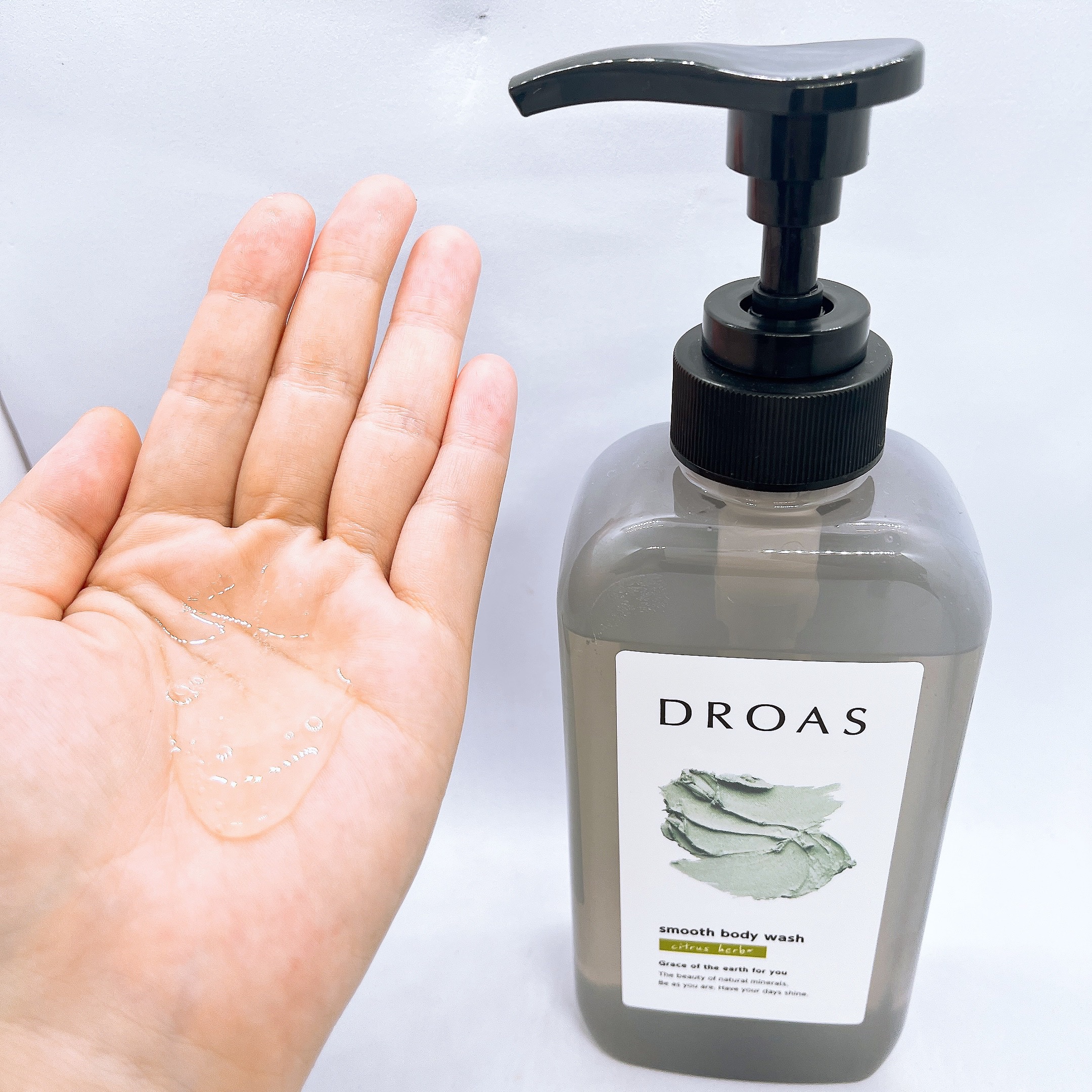 クレイボディウォッシュ スムース/DROAS/ボディソープを使ったクチコミ（2枚目）