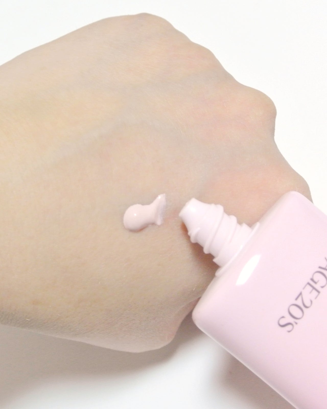 ビタシースキンケアトンアップ化粧下地/AGE20’s/化粧下地を使ったクチコミ(2枚目)