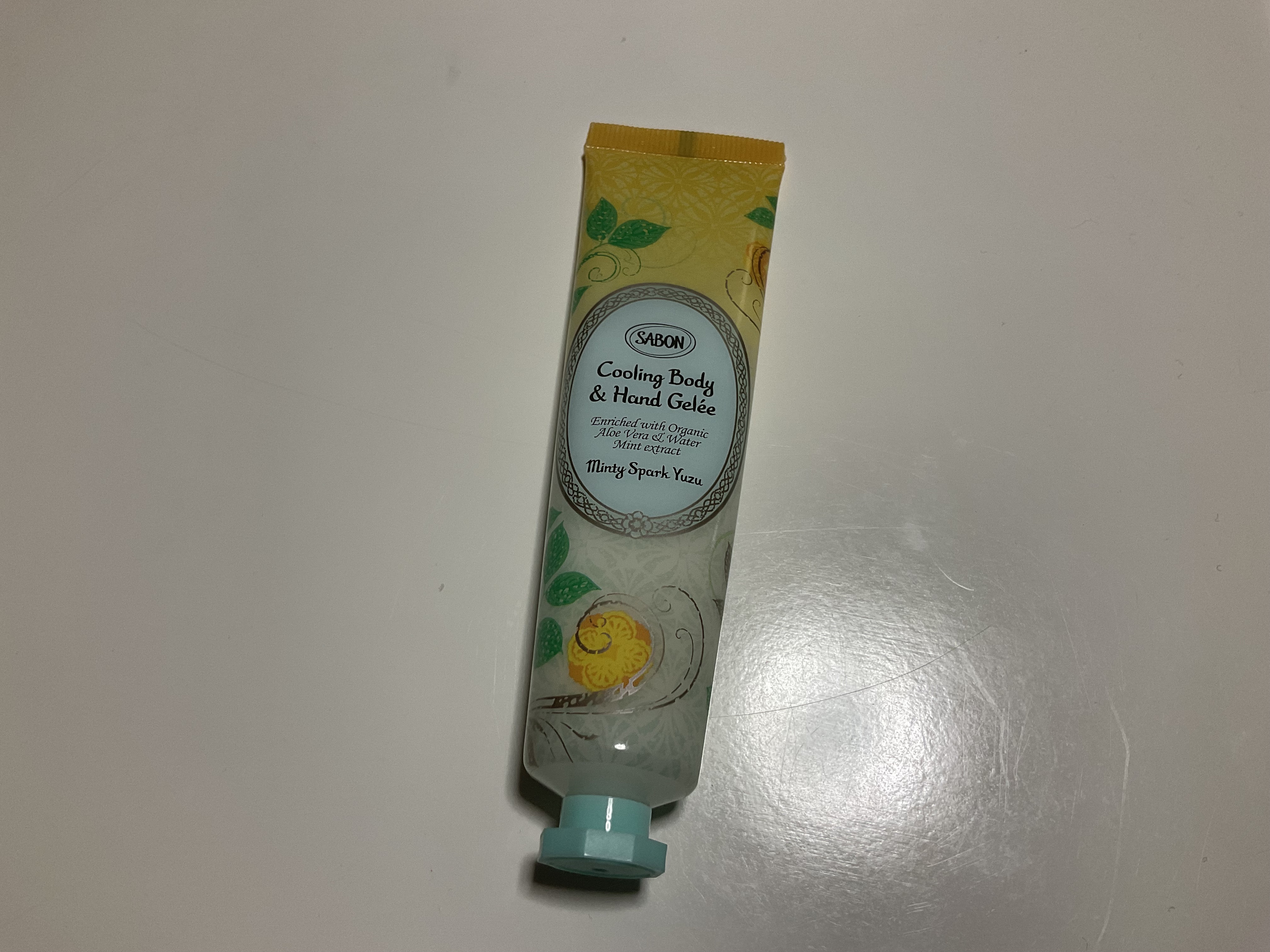 ボディ＆ハンドジュレ スパークリング・ユズ 30mL/SABON/ボディローションを使ったクチコミ（1枚目）