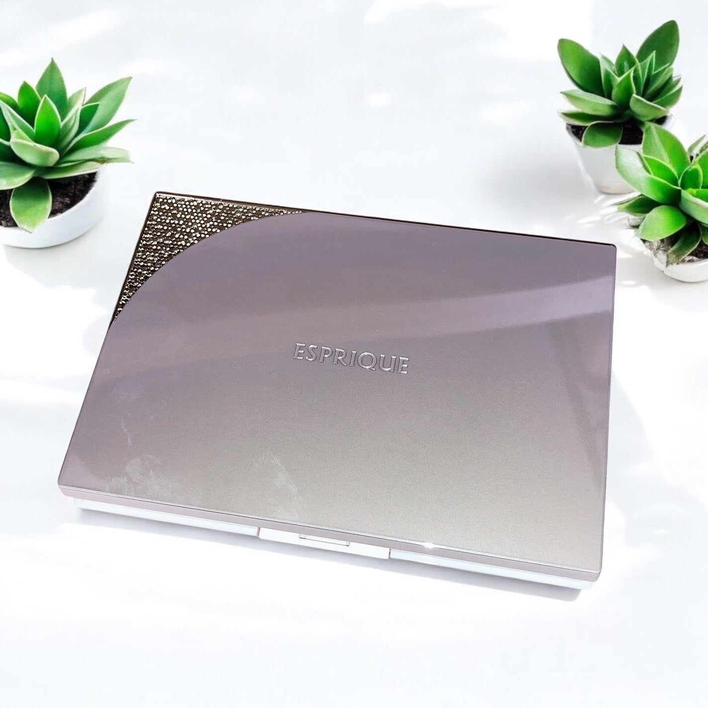 メルティセラム グロウパウダー/ESPRIQUE/パウダーファンデーションを使ったクチコミ(4枚目)