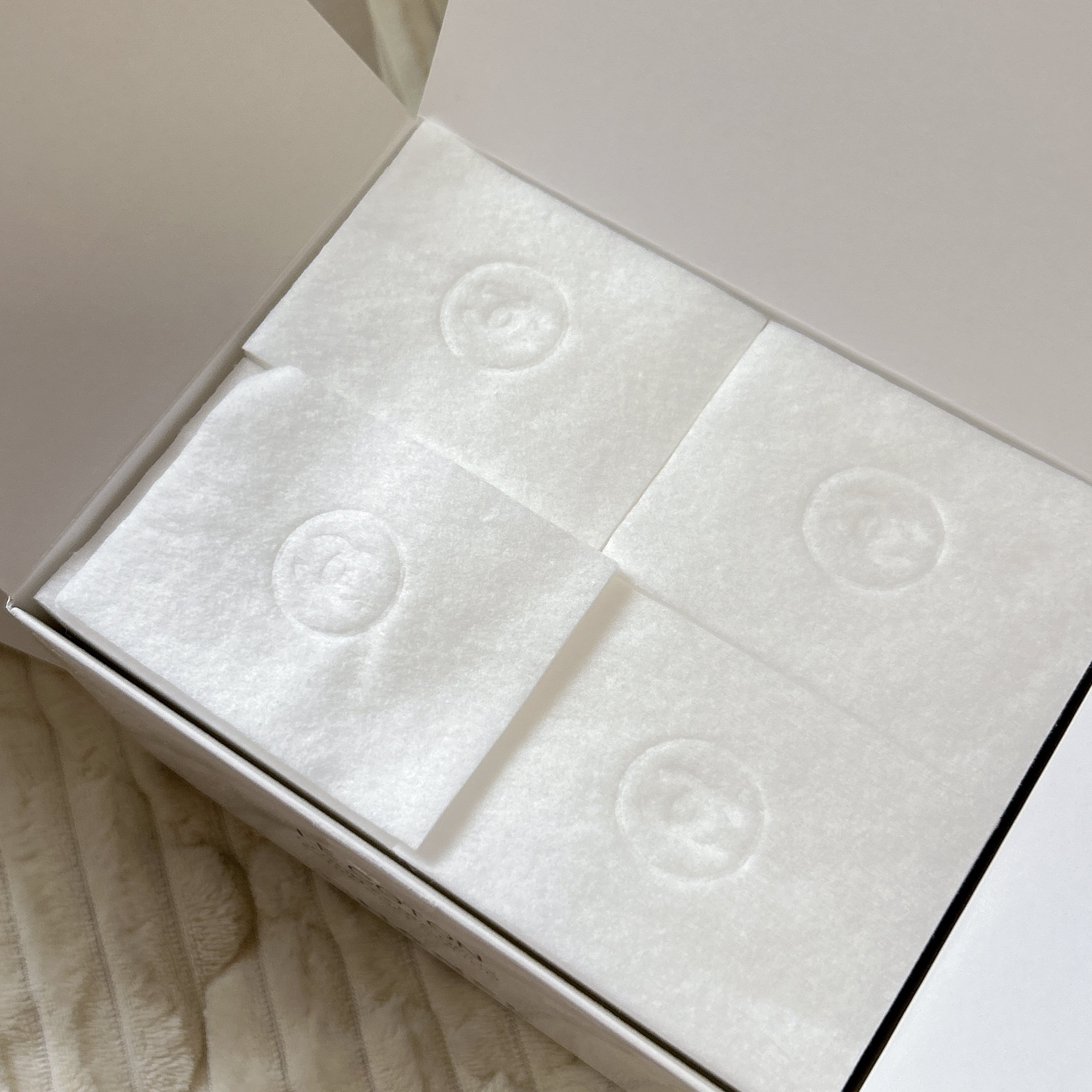 シャネル　プティパンソー　ミラー　ノベルティ　コットン CHANEL シャネル コンパクトミラー ミロワール ドゥーブル ファセット