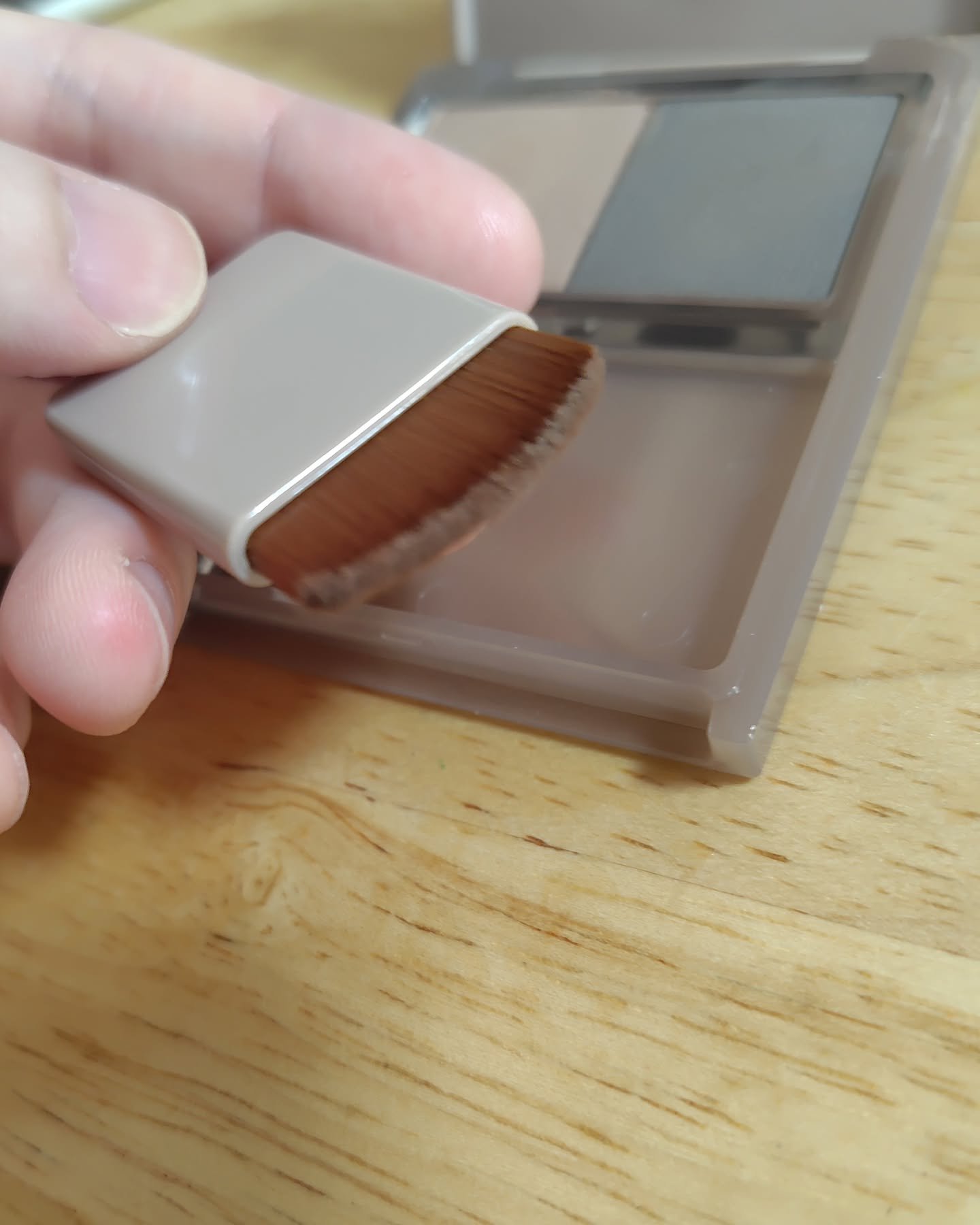 あざむきヘアシャドウ 万能ブラウン/pdc/シェーディングを使ったクチコミ（3枚目）