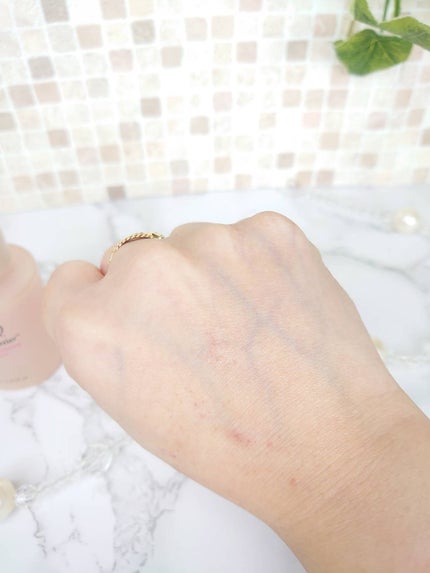 バイオームバリアPHAグローリファイニングアンプル/UIQ/美容液を使ったクチコミ(4枚目)