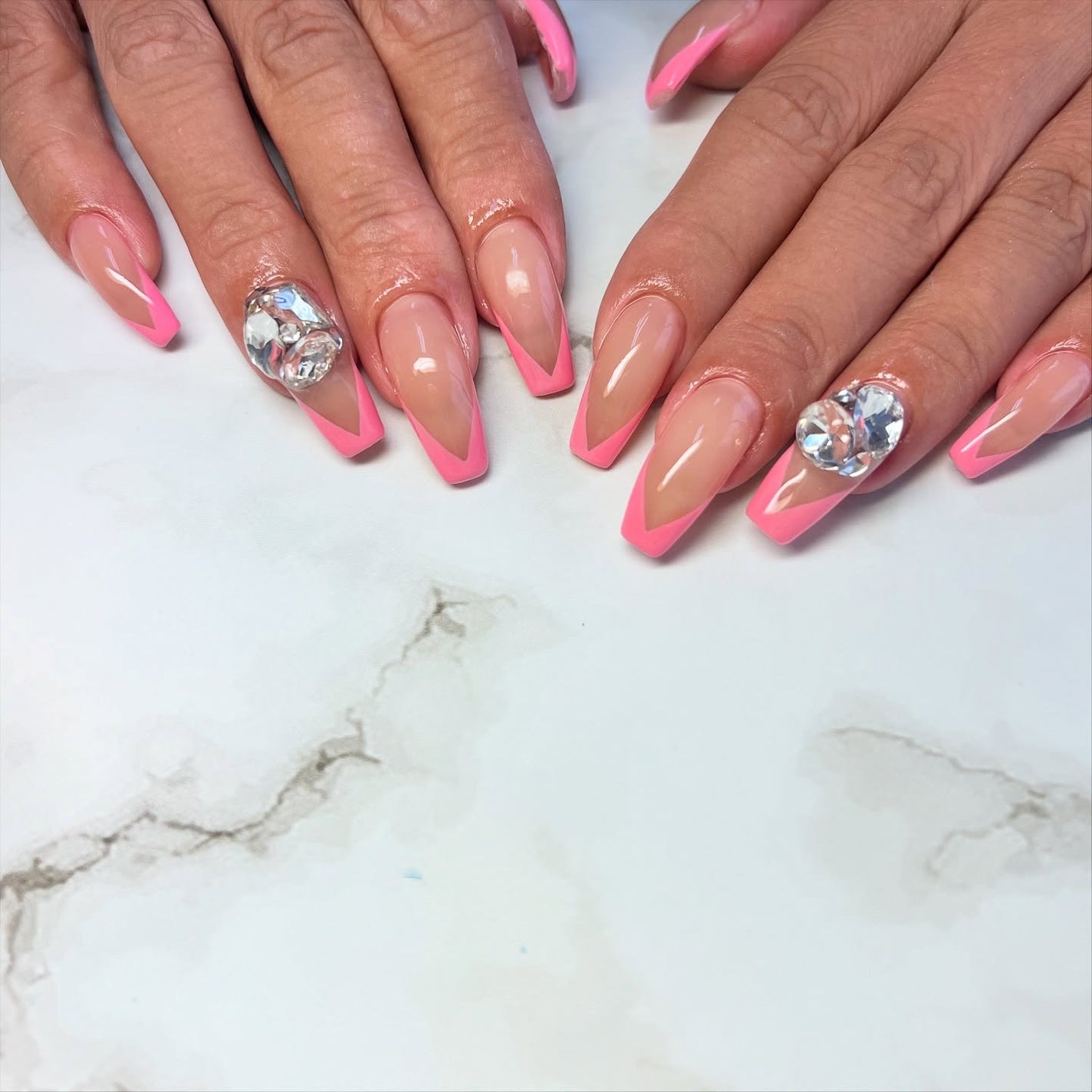 cst on LIPS 「#海映えラメネイルmenu…☑︎デザイン自由コース7.000円..」(2枚目)