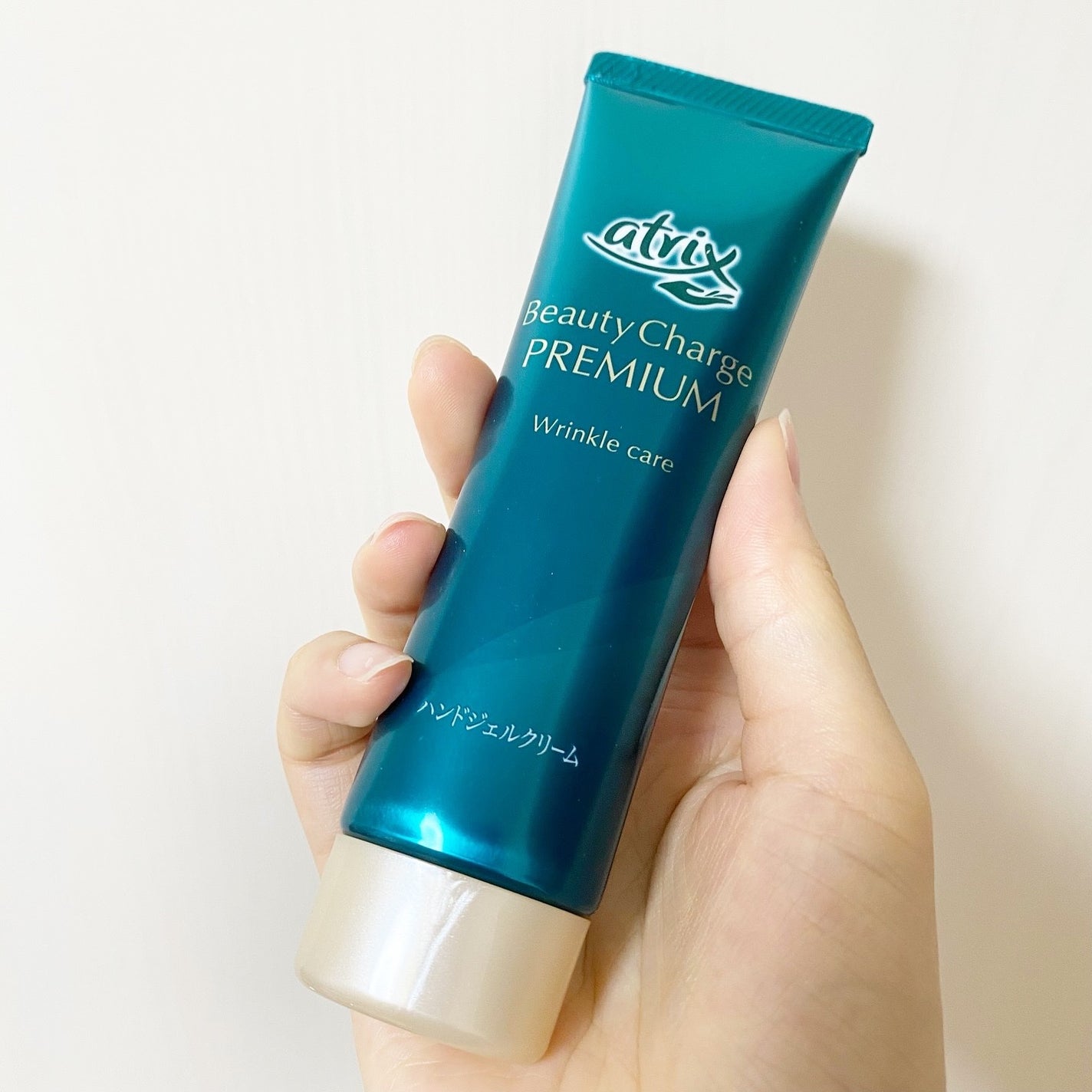 アトリックス ビューティーチャージプレミアム シワ改善 ハンドジェルクリーム 無香料/アトリックス/ハンドクリームを使ったクチコミ(5枚目)