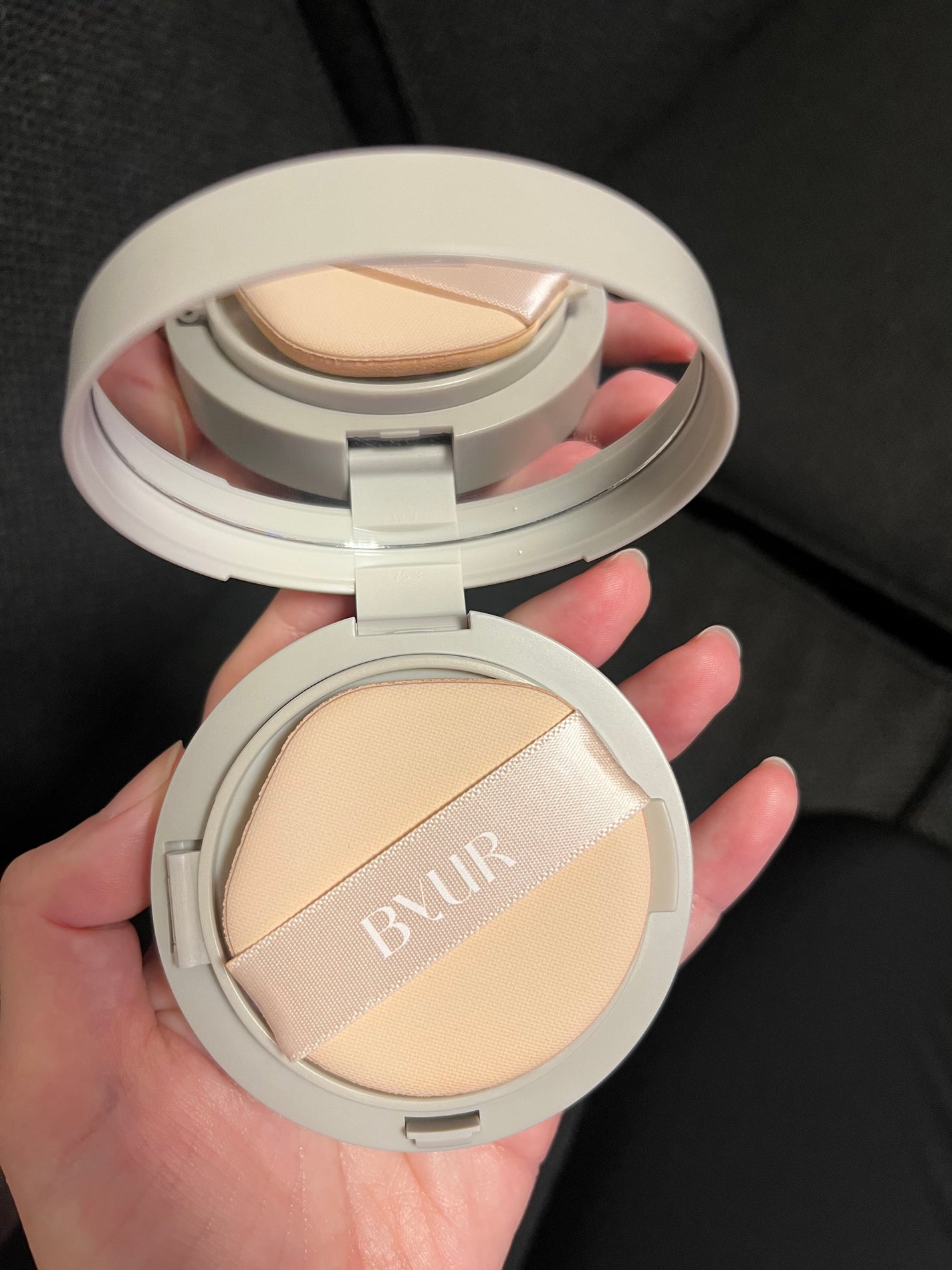 セラムフィット シルキーヌードクッション/ByUR/クッションファンデーションを使ったクチコミ(3枚目)