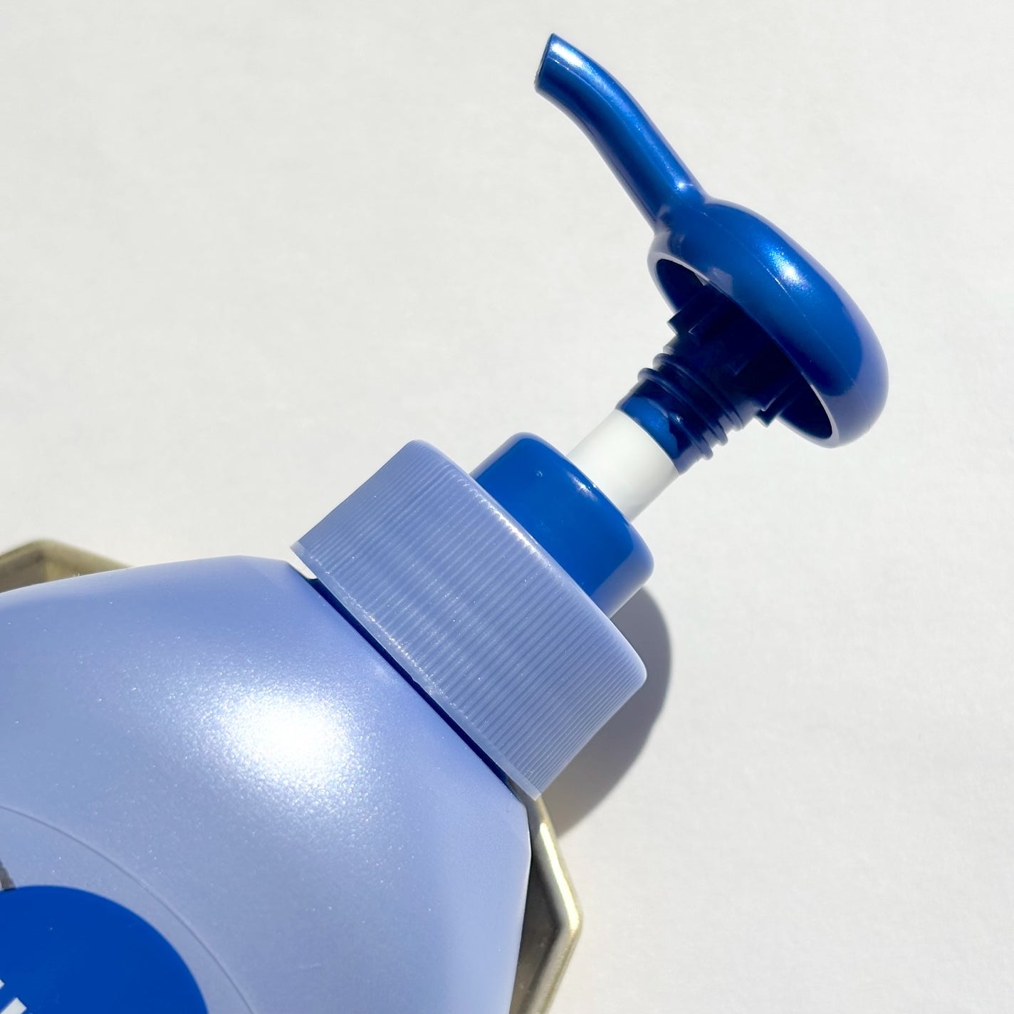 【医薬部外品】ニベア ルーセントビューティ シルクブライトニング ブライトニング美容液ボディミルク/ニベア/ボディミルクを使ったクチコミ(3枚目)