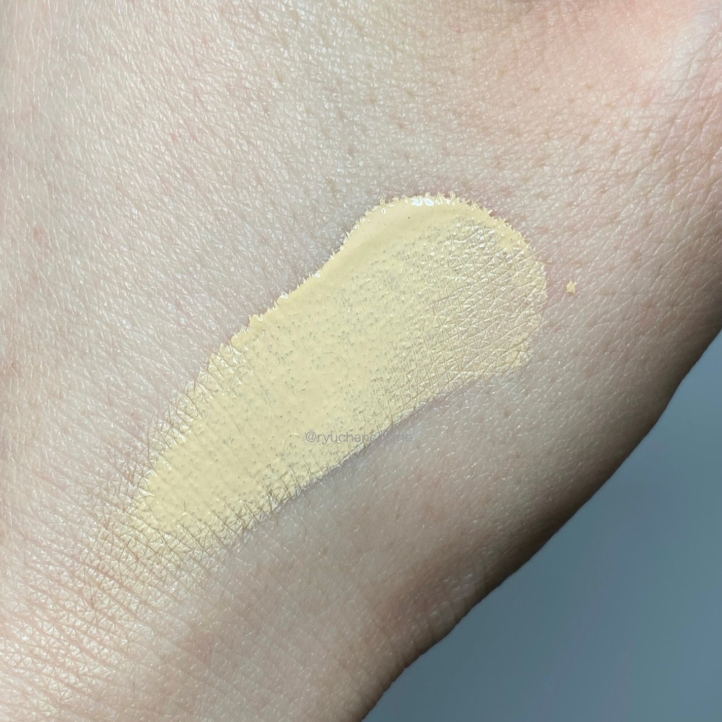 RMK リクイドファンデーション フローレスカバレッジ プラス/RMK/リキッドファンデーションを使ったクチコミ(4枚目)