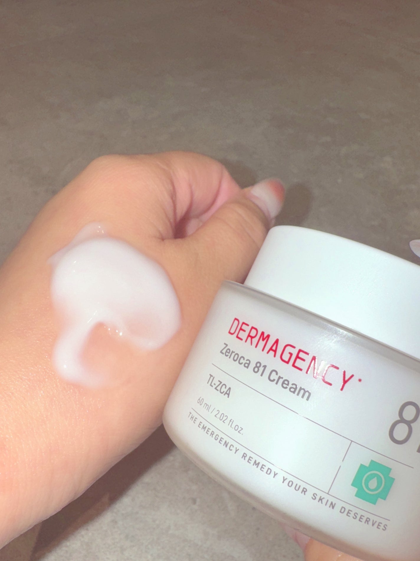 ダーマジェンシー ゼロカ81 クリーム/DERMAGENCY/フェイスクリームを使ったクチコミ(2枚目)