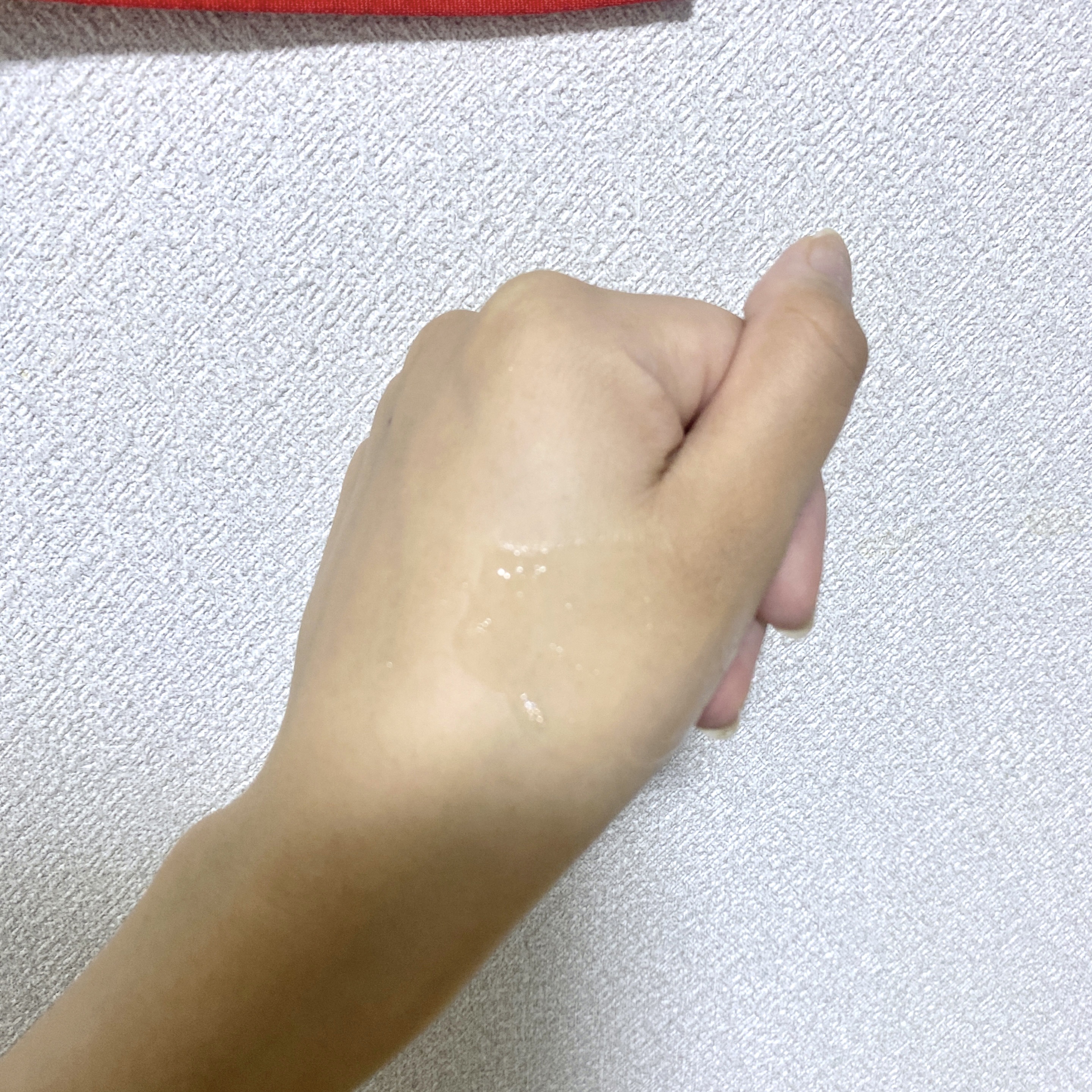 LUX スーパーリッチシャイン ダメージリペア リッチ補修オイルのクチコミ「ラックス　スーパーリッチシャイン ダメージリペア　補修ヘアオイル　70ml

𓐄 𓐄 𓐄 𓐄 .....」（2枚目）