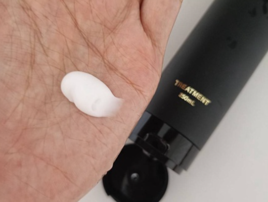 SILK THE RICH スカルプ&リペア シャンプー・トリートメント/SILK THE RICH/市販シャンプーを使ったクチコミ（2枚目）