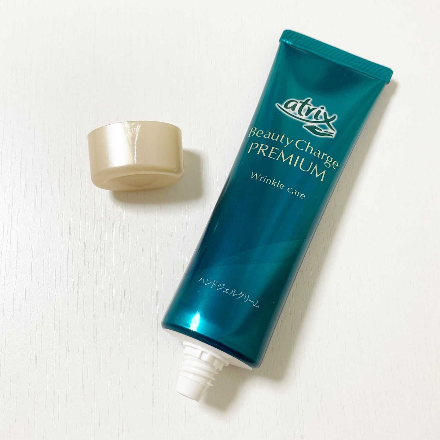 アトリックス ビューティーチャージプレミアム シワ改善 ハンドジェルクリーム 無香料/アトリックス/ハンドクリームを使ったクチコミ（2枚目）