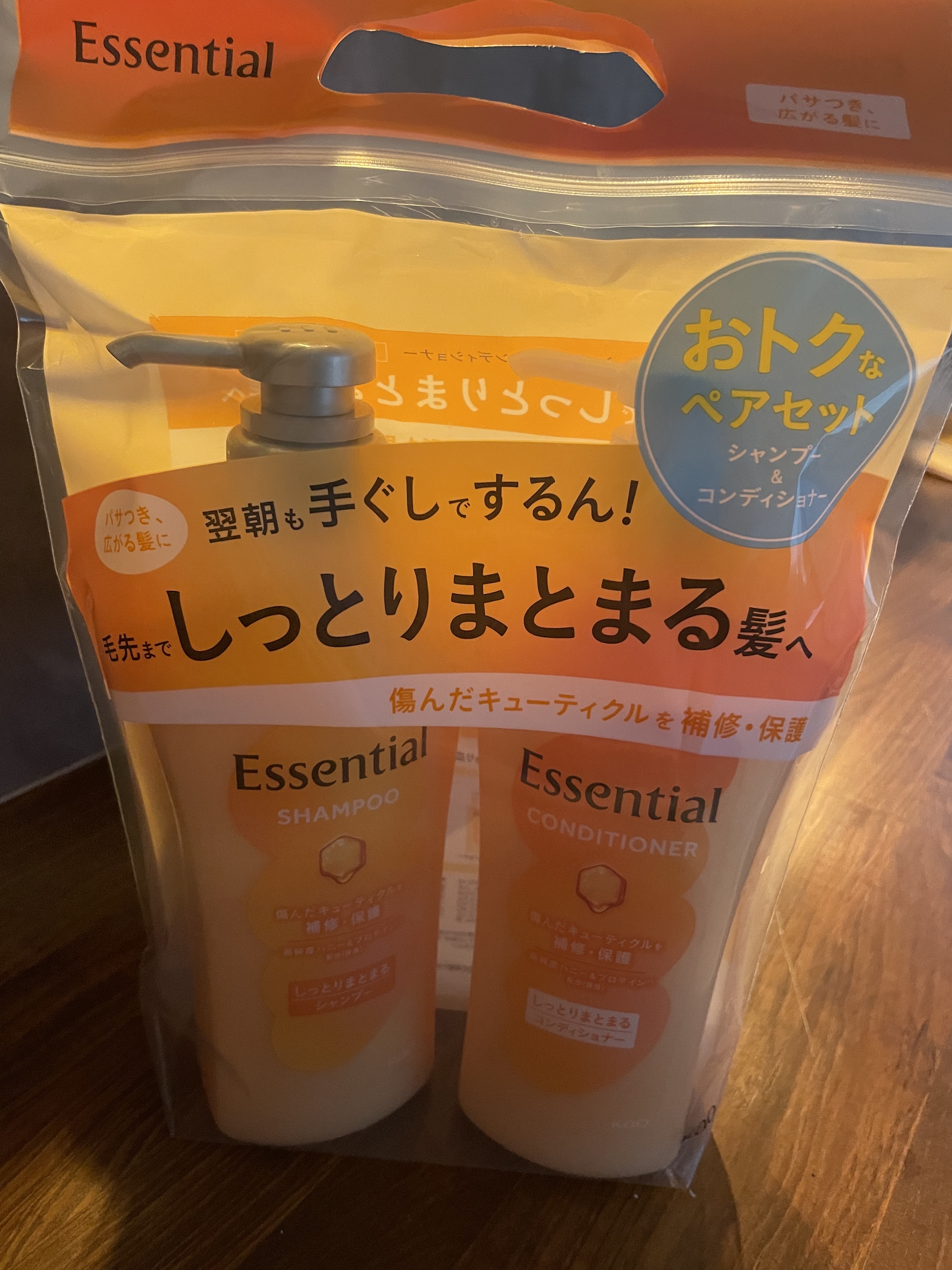 エッセンシャル しっとりまとまる シャンプー／コンディショナー/エッセンシャル/市販シャンプーを使ったクチコミ（1枚目）