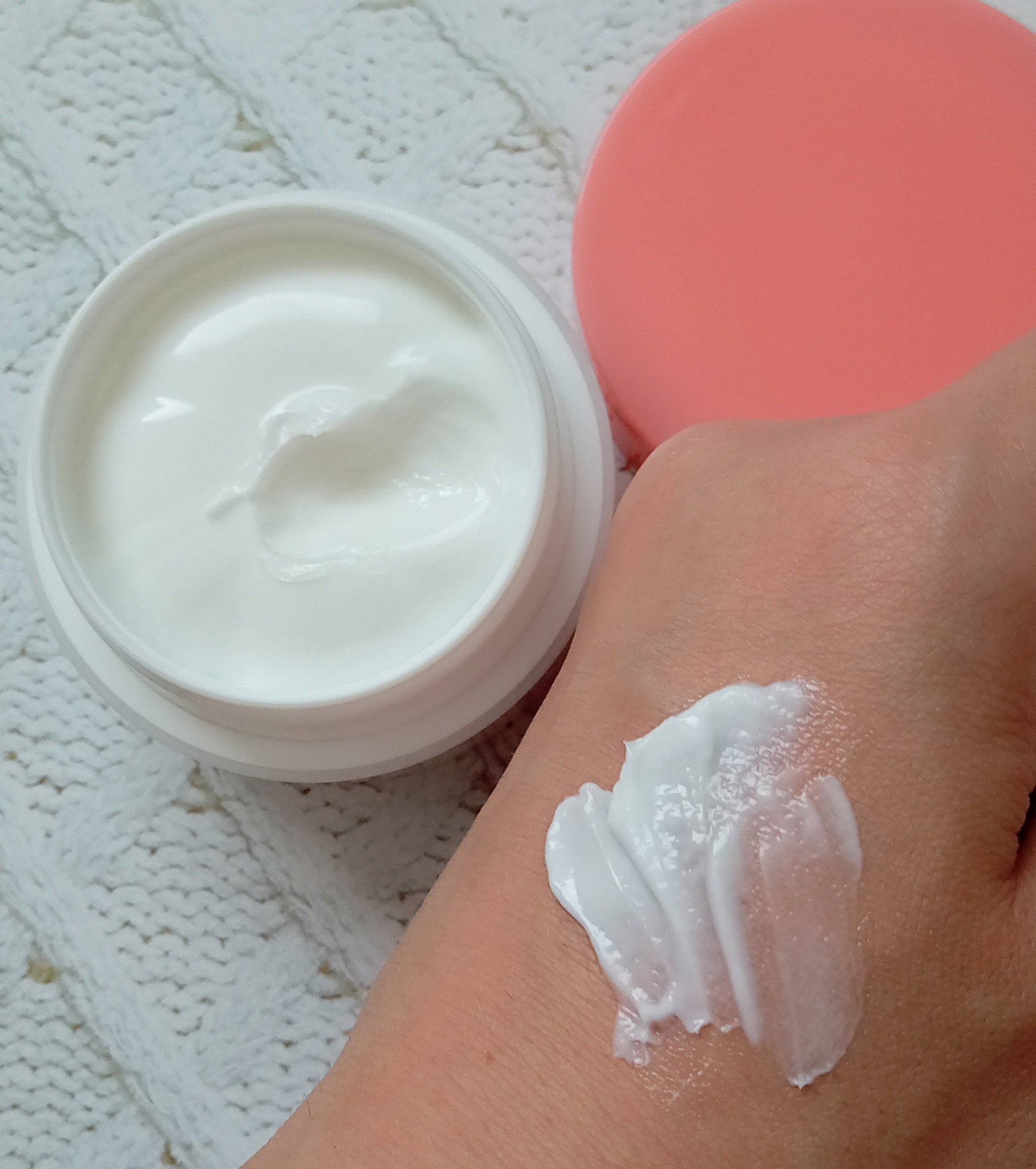 ミノン アミノモイスト モイストチャージ クリーム/ミノン/フェイスクリームを使ったクチコミ（3枚目）