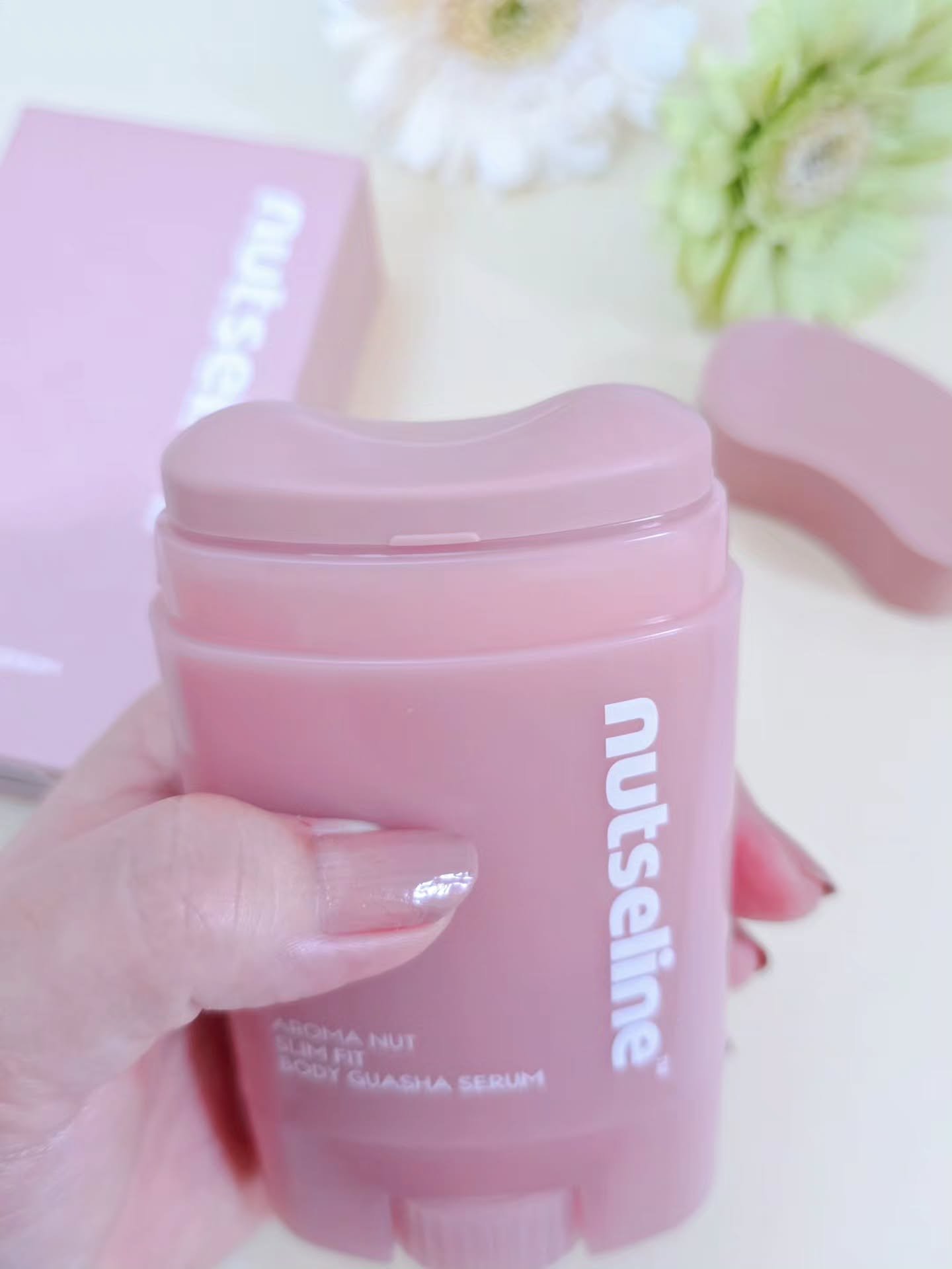 アロマナッツスリムフィットボディカッサセラム/nutseline/美容液を使ったクチコミ（2枚目）