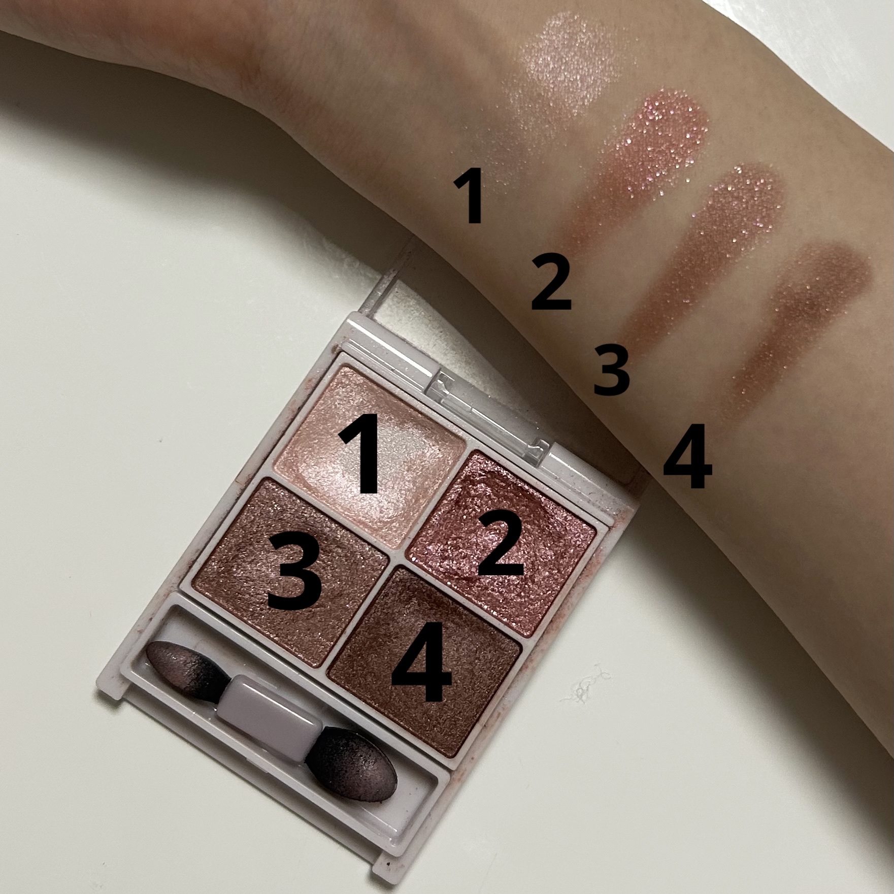 シルキースフレアイズ/キャンメイク/アイシャドウパレットを使ったクチコミ（2枚目）