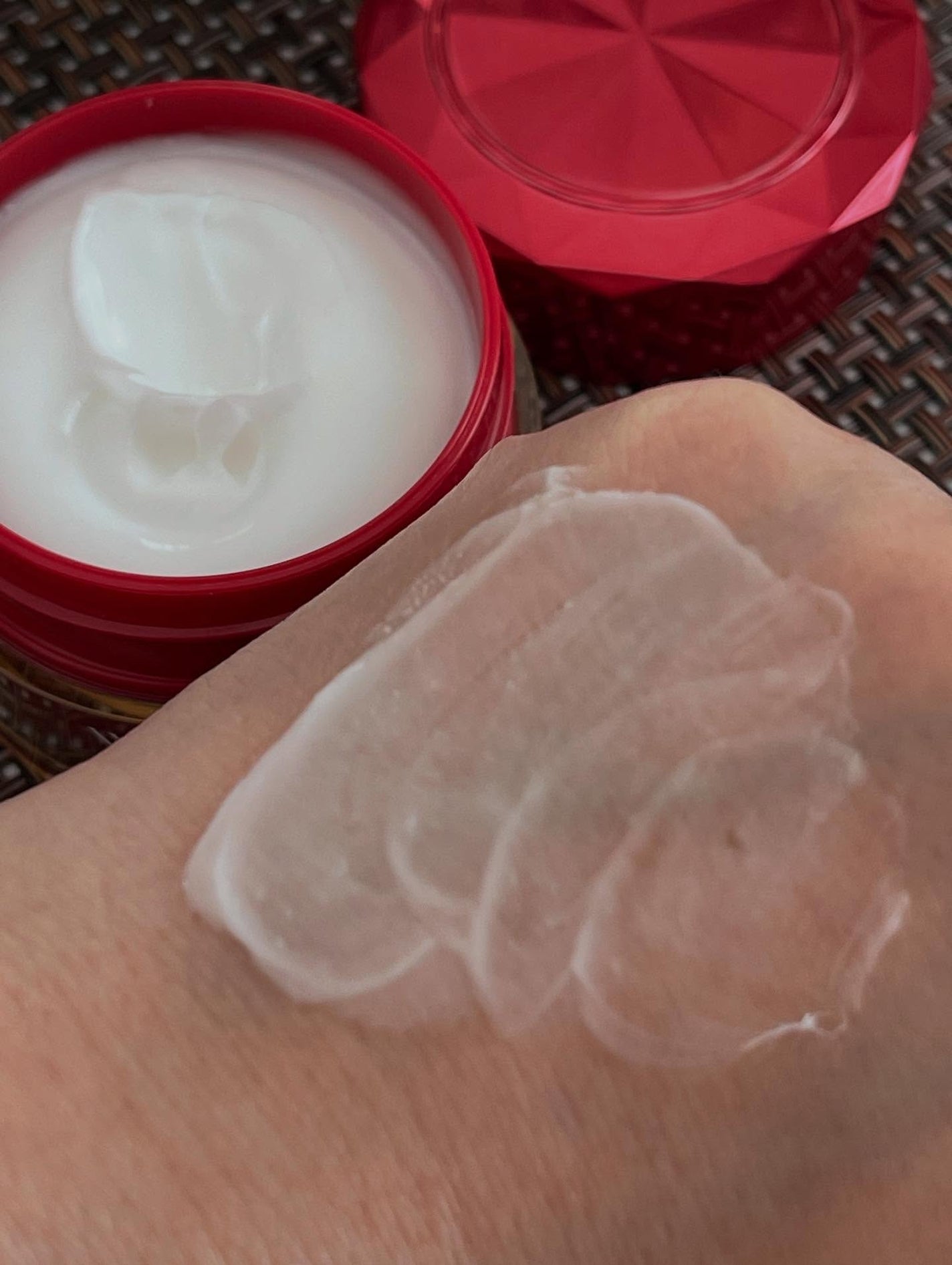 グレイス ワン リンクルケア リンクルリフトV ナイトリペアクリーム/グレイスワン/フェイスクリームを使ったクチコミ(6枚目)