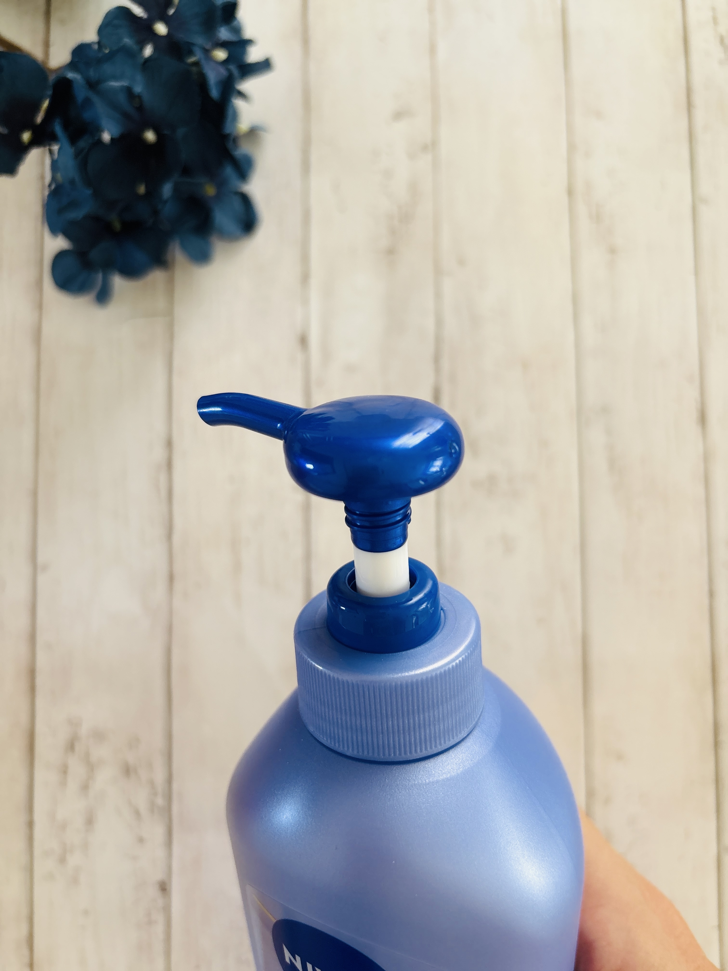 【医薬部外品】ニベア ルーセントビューティ シルクブライトニング ブライトニング美容液ボディミルク/ニベア/ボディミルクを使ったクチコミ（3枚目）