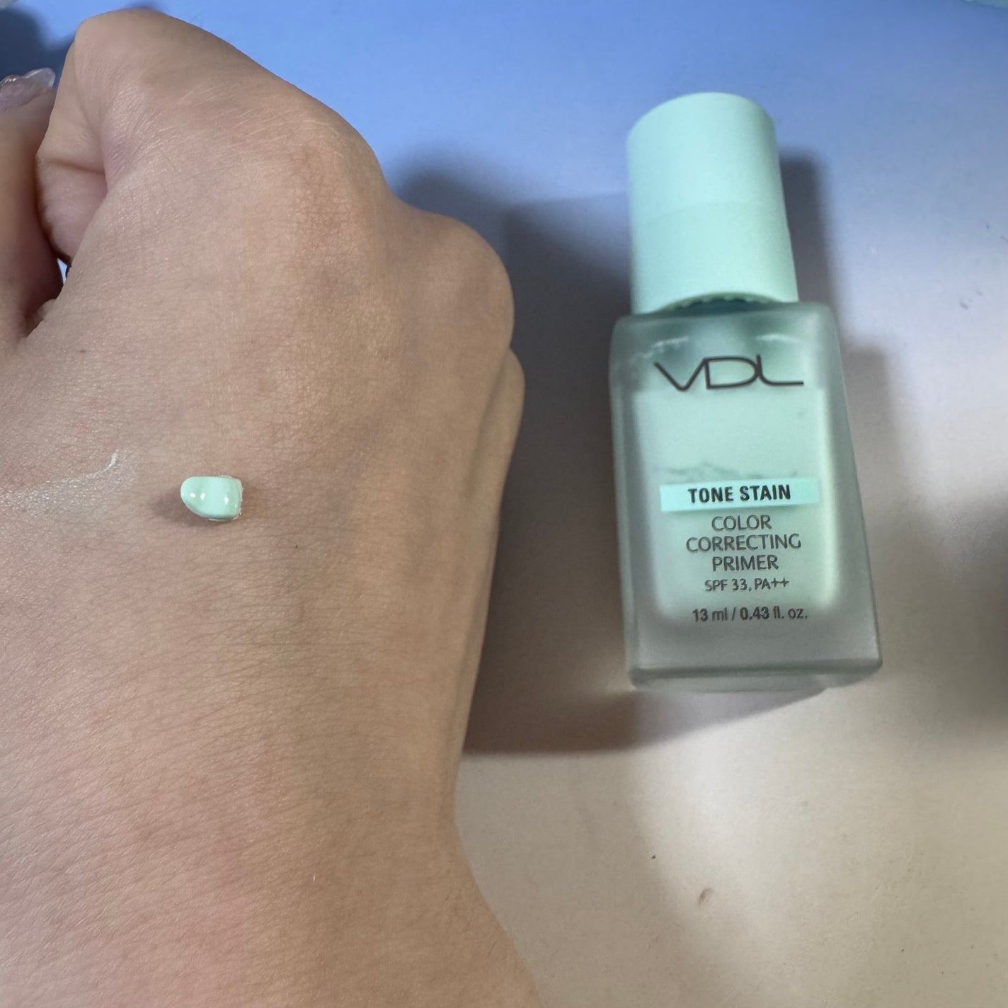 トーンステインカラーコレクティングプライマー/VDL/化粧下地を使ったクチコミ(5枚目)