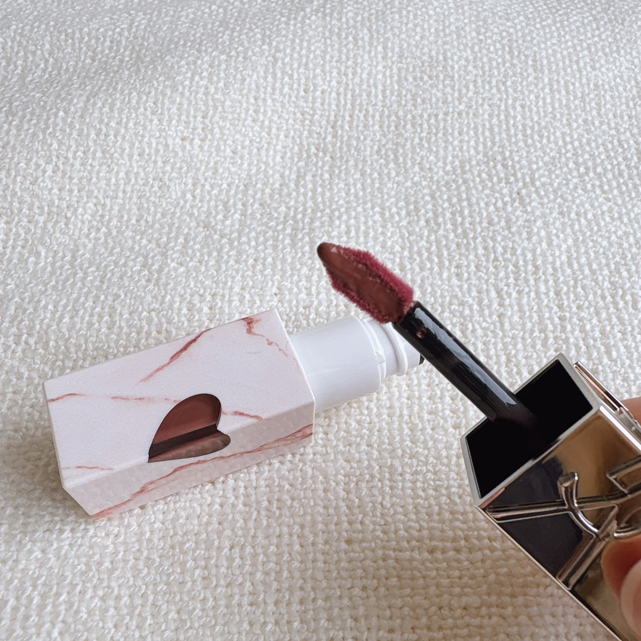 YSL ザ インクス ヴィニルクリーム/YVES SAINT LAURENT BEAUTE/口紅を使ったクチコミ（3枚目）