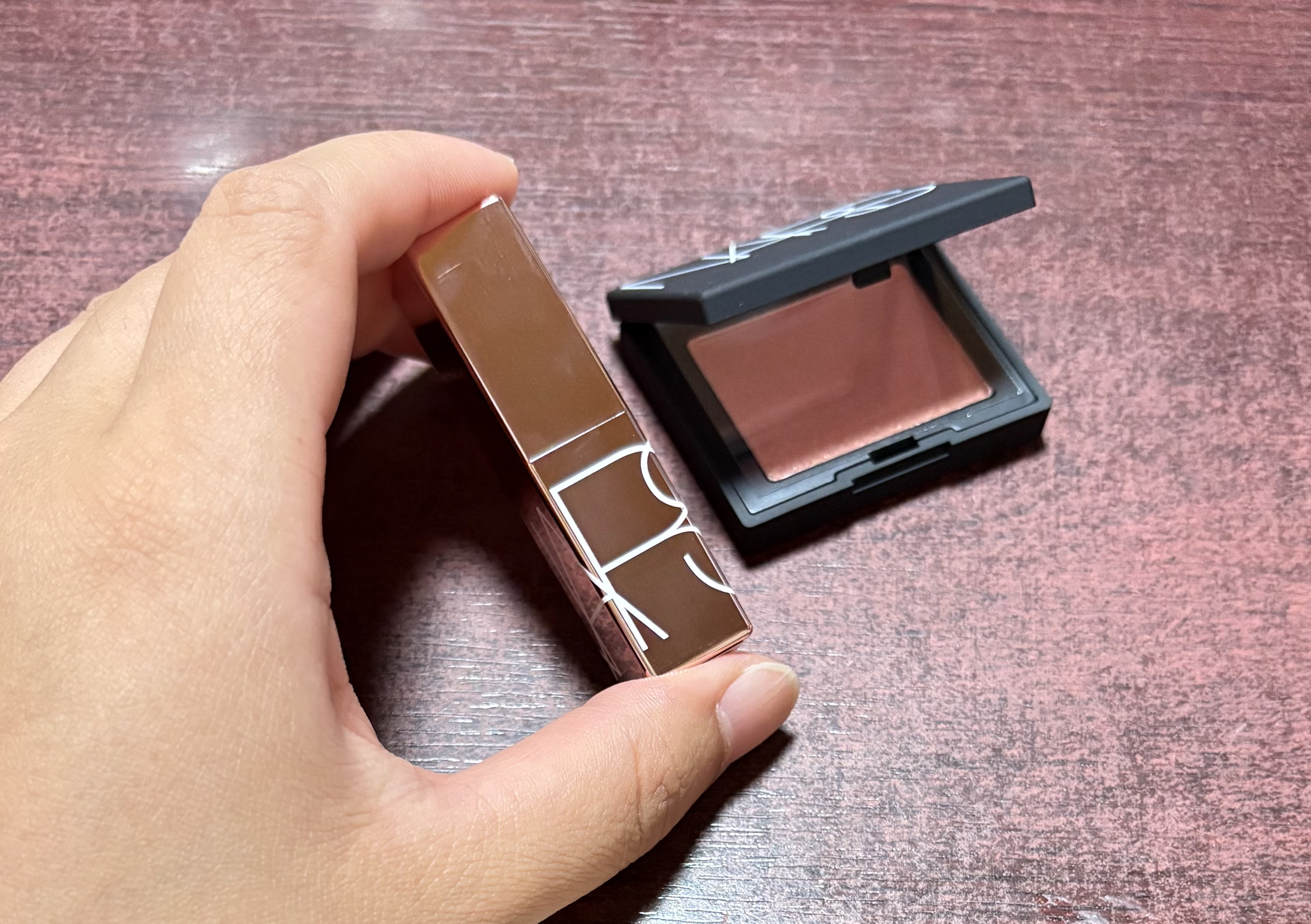 ブラッシュ N/NARS/パウダーチークを使ったクチコミ（2枚目）