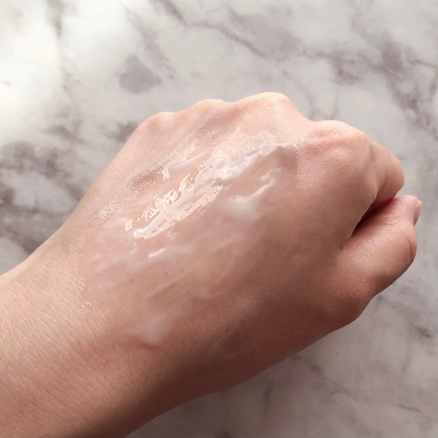 【医薬部外品】ニベア ルーセントビューティ シルクブライトニング ブライトニング美容液ボディミルク/ニベア/ボディミルクを使ったクチコミ(4枚目)