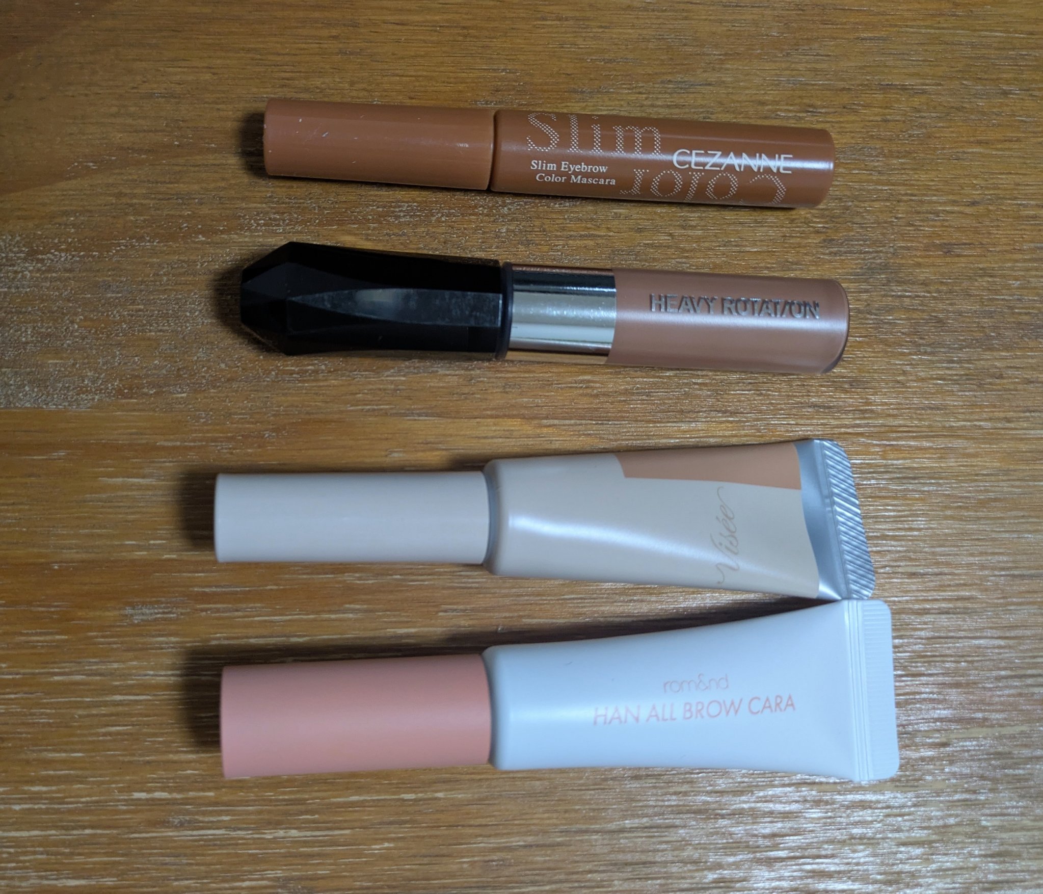 極細アイブロウマスカラ/CEZANNE/眉マスカラを使ったクチコミ（1枚目）