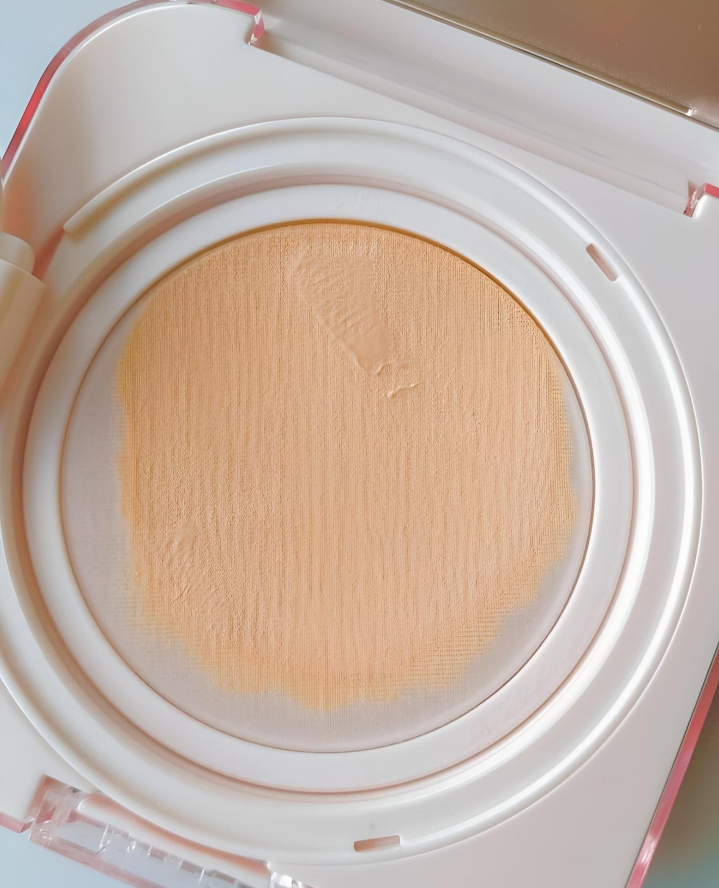 キルカバー メッシュ グロウ エッセンシャル クッション/CLIO/クッションファンデーションを使ったクチコミ(2枚目)