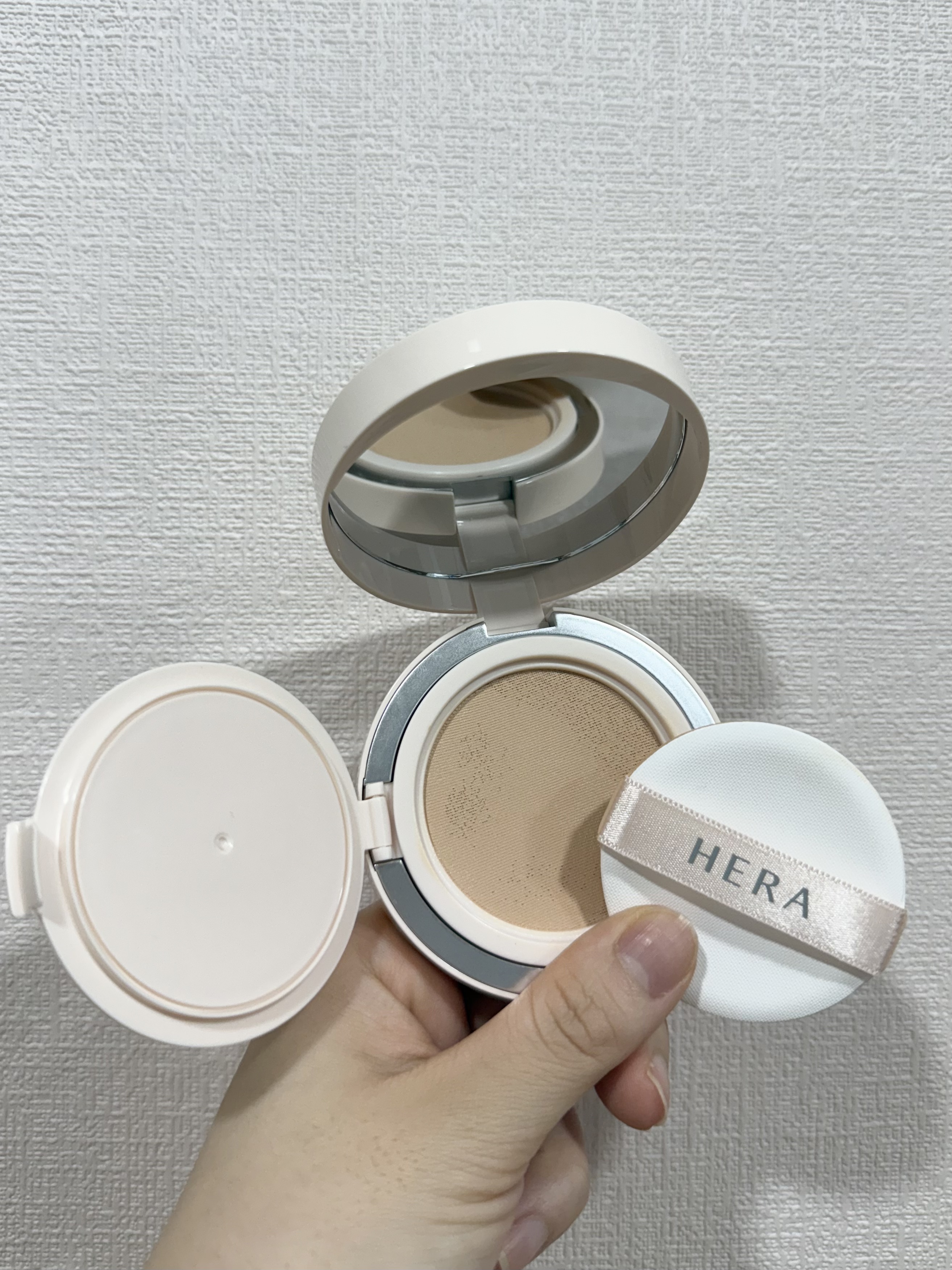 リフレクション スキン グロウ クッション ファンデーション/HERA/クッションファンデーションを使ったクチコミ（2枚目）