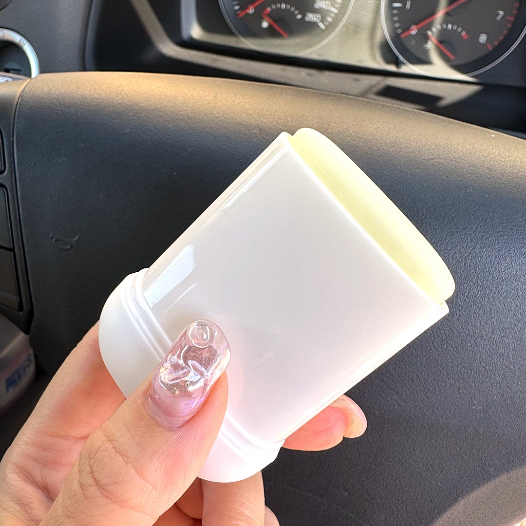 エアリーライト 透明UVスティック/COSRX/日焼け止めスティックを使ったクチコミ(2枚目)