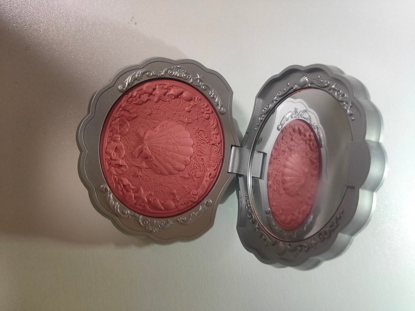 シェルズジュエルコレクション サテンチーク/FlowerKnows/パウダーチークを使ったクチコミ(2枚目)