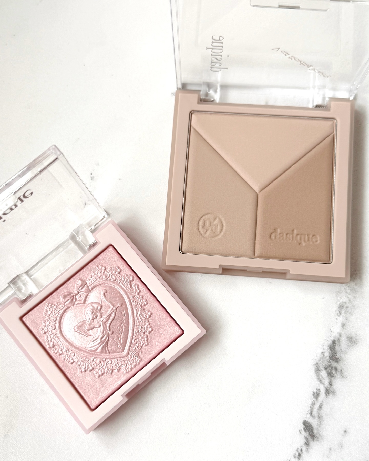 Vカットブレンディングシェーディング/dasique/シェーディングを使ったクチコミ（1枚目）