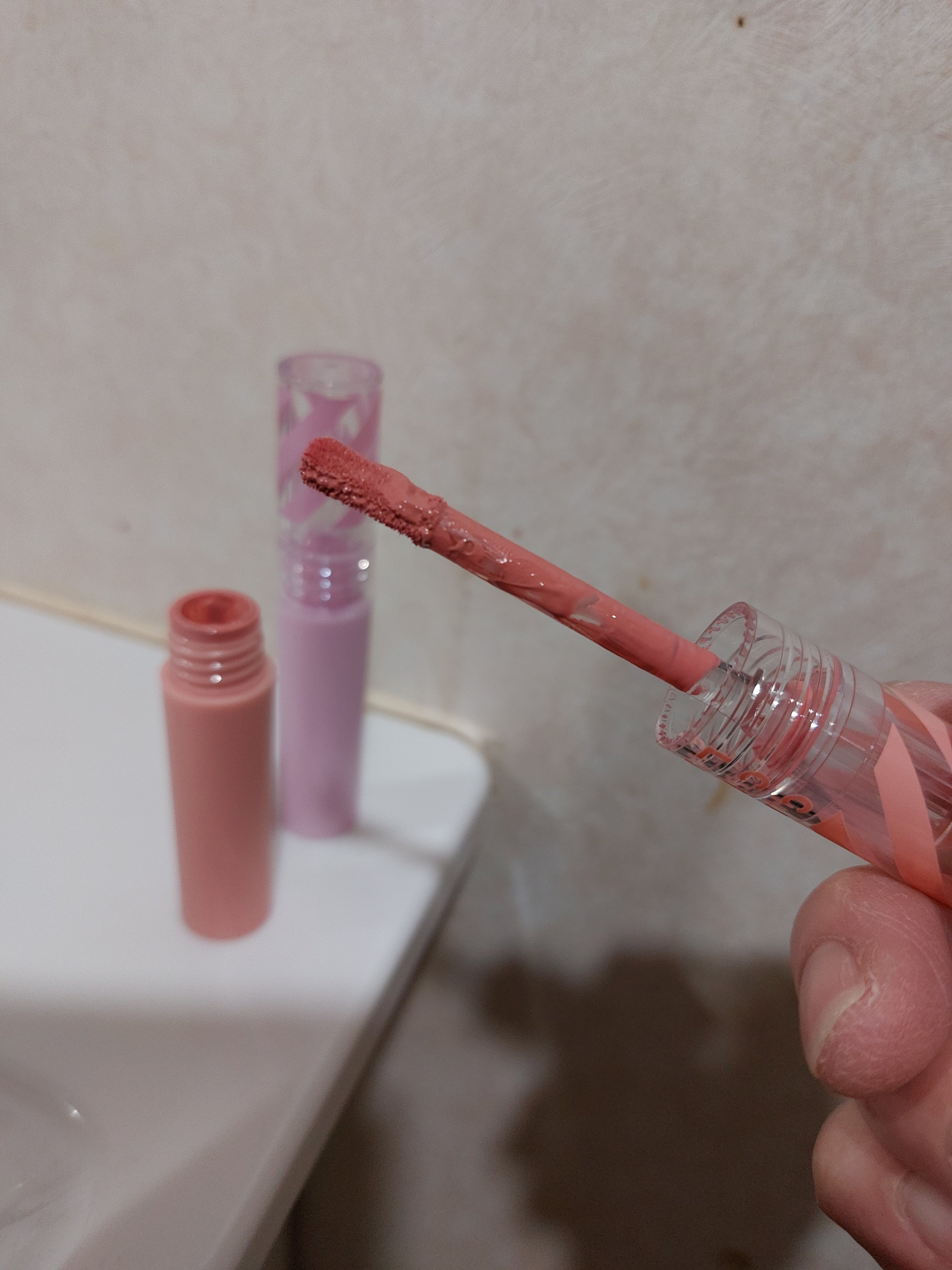 スウィッチオンリキッドベルベットチーク/CHOCHOSLAB/リキッドチークを使ったクチコミ（2枚目）