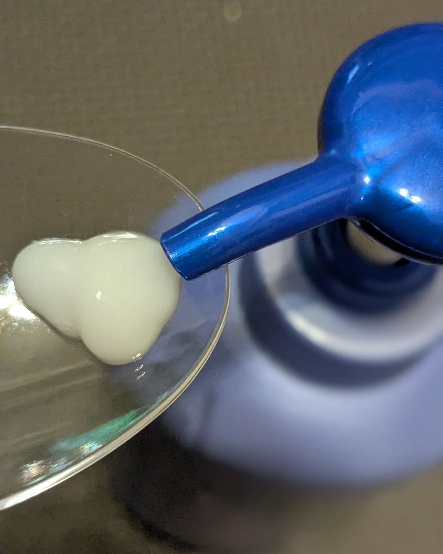 ニベア ルーセントビューティ ディープモイスチャー 浸透保湿美容液ボディミルク リッチローズの香り/ニベア/ボディミルクを使ったクチコミ（2枚目）