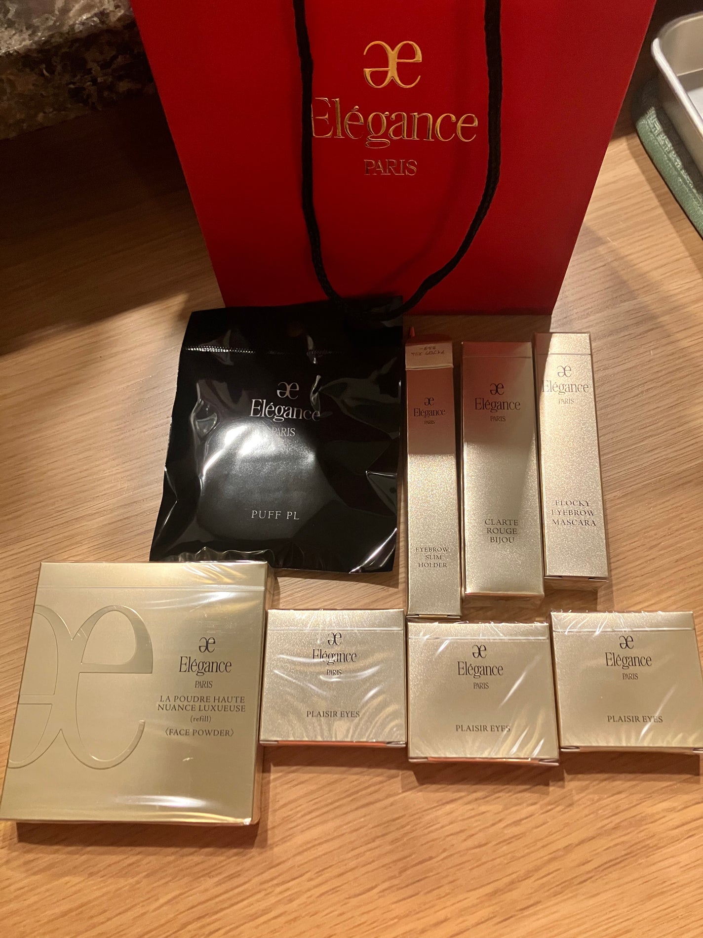 エレガンス ラ プードル オートニュアンス リクスィーズ/Elégance/プレストパウダーを使ったクチコミ(1枚目)