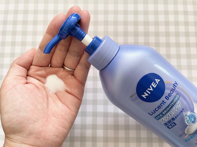 【医薬部外品】ニベア ルーセントビューティ シルクブライトニング ブライトニング美容液ボディミルク/ニベア/ボディミルクを使ったクチコミ（3枚目）