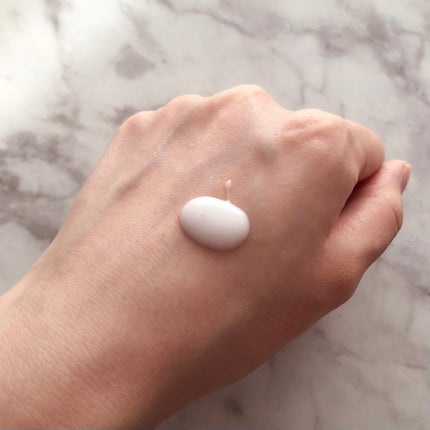 【医薬部外品】ニベア ルーセントビューティ シルクブライトニング ブライトニング美容液ボディミルク/ニベア/ボディミルクを使ったクチコミ(3枚目)