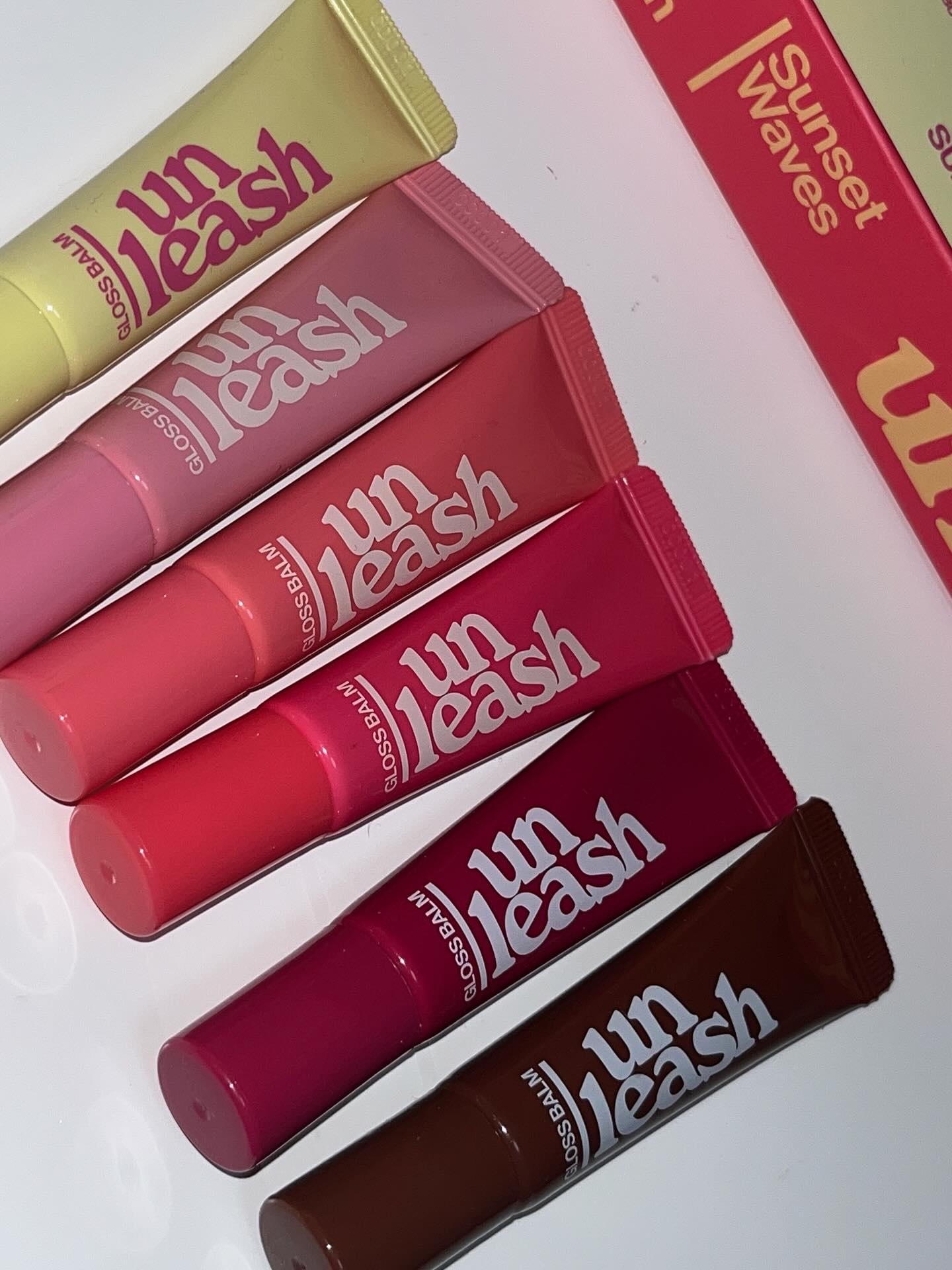 Sunset Dazzle Gloss Balm No.0 ワイキキ/unleashia/リップグロスを使ったクチコミ（1枚目）