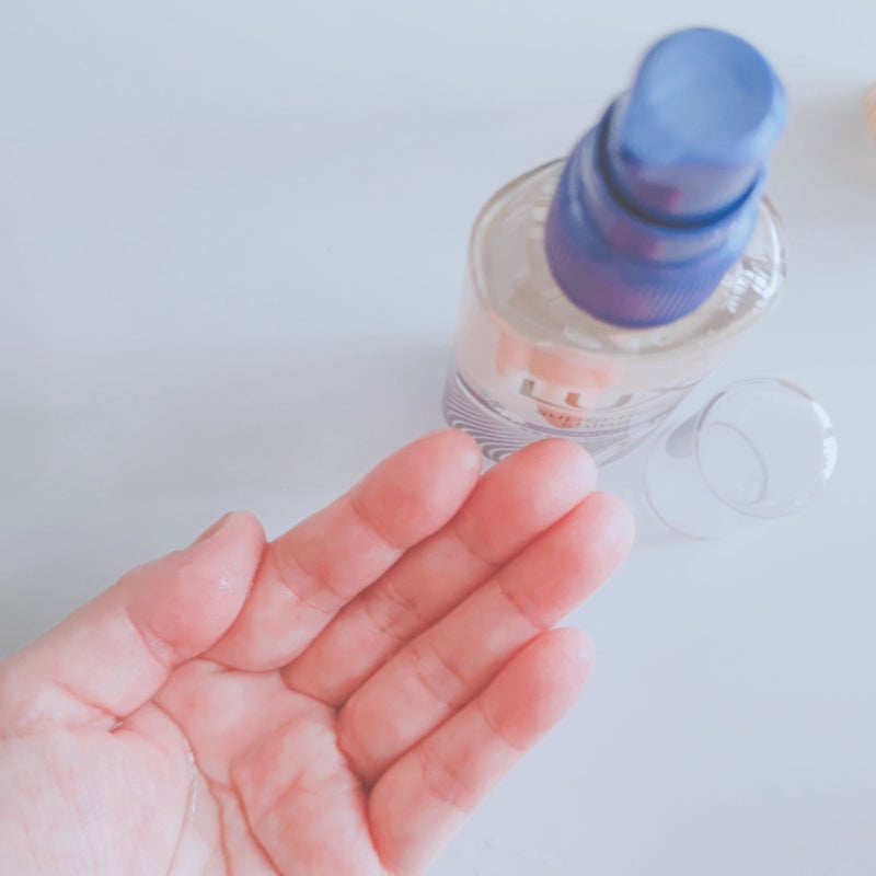 ラックス スーパーリッチシャイン リラックスナイトケア まとまりヘアオイル/LUX/ヘアオイルを使ったクチコミ(2枚目)